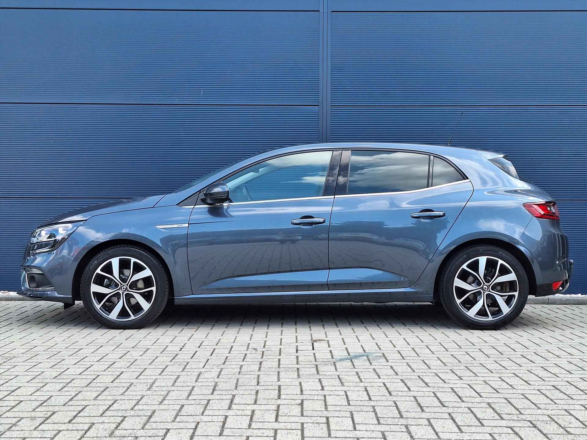 RENAULT Mégane Hatchback 1.3 TCe 140pk EDC GPF Bose | Automaat | Camera | Navigatie | Trekhaak | Lage kilometerstand - 3/23