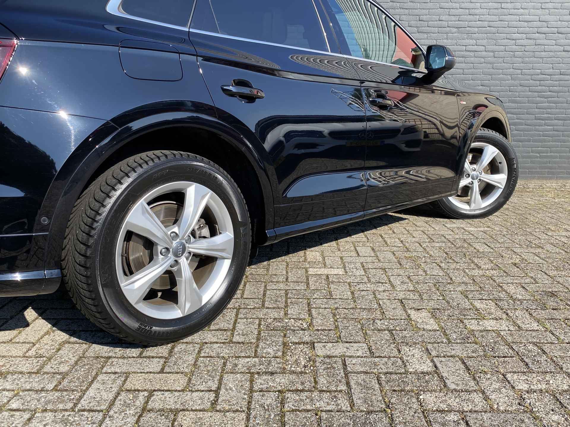 Audi Q5 55 TFSI e 367 PK S Line Edition AUT. | 1e eigenaar | dealer onderhouden | luchtvering | panoramadak | trekhaak - 11/60