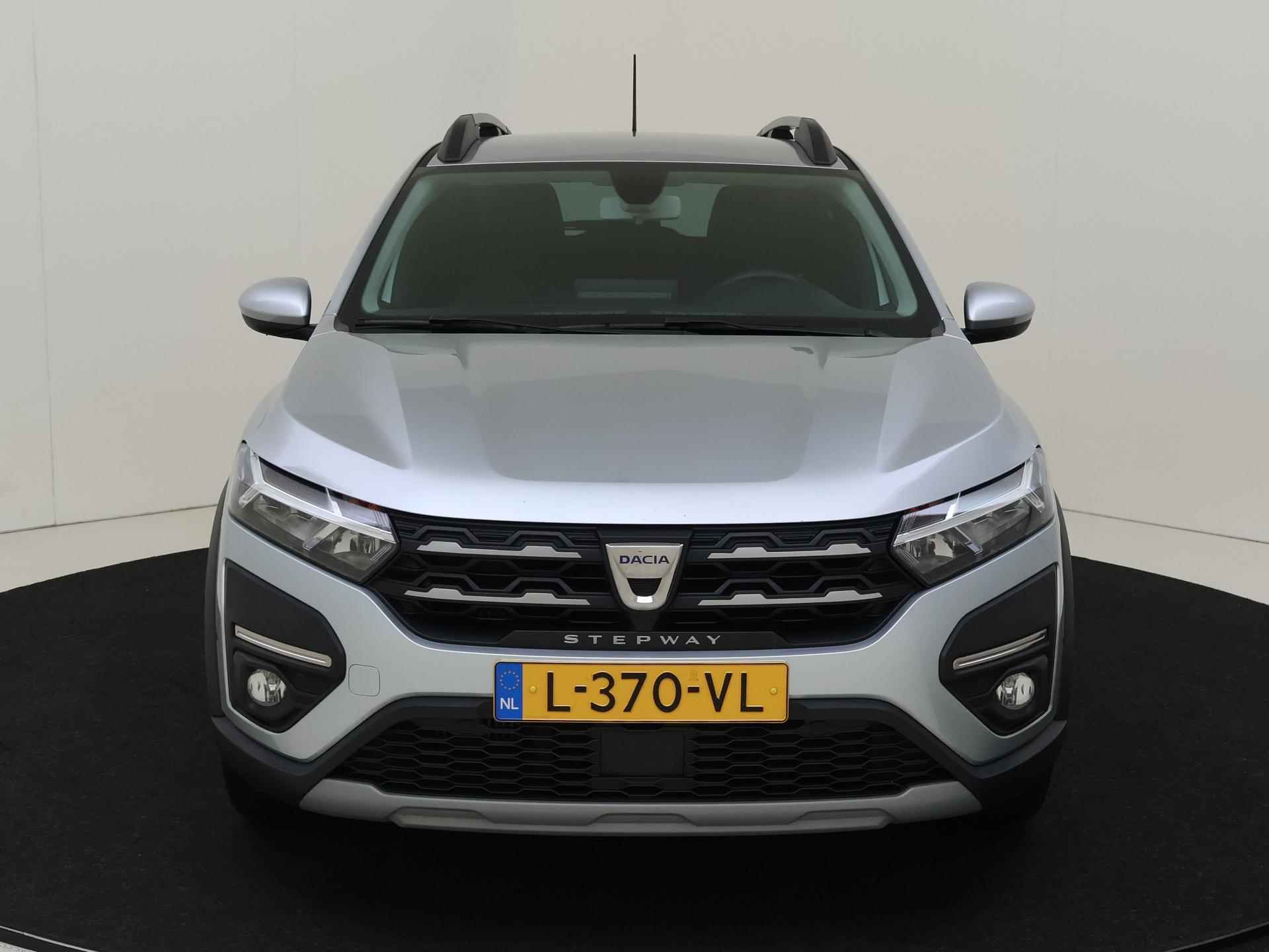 Dacia Sandero Stepway 1.0 TCe 100 Bi-Fuel Comfort 1e Eig. / Parkeersensoren / Navigatie - 9/26