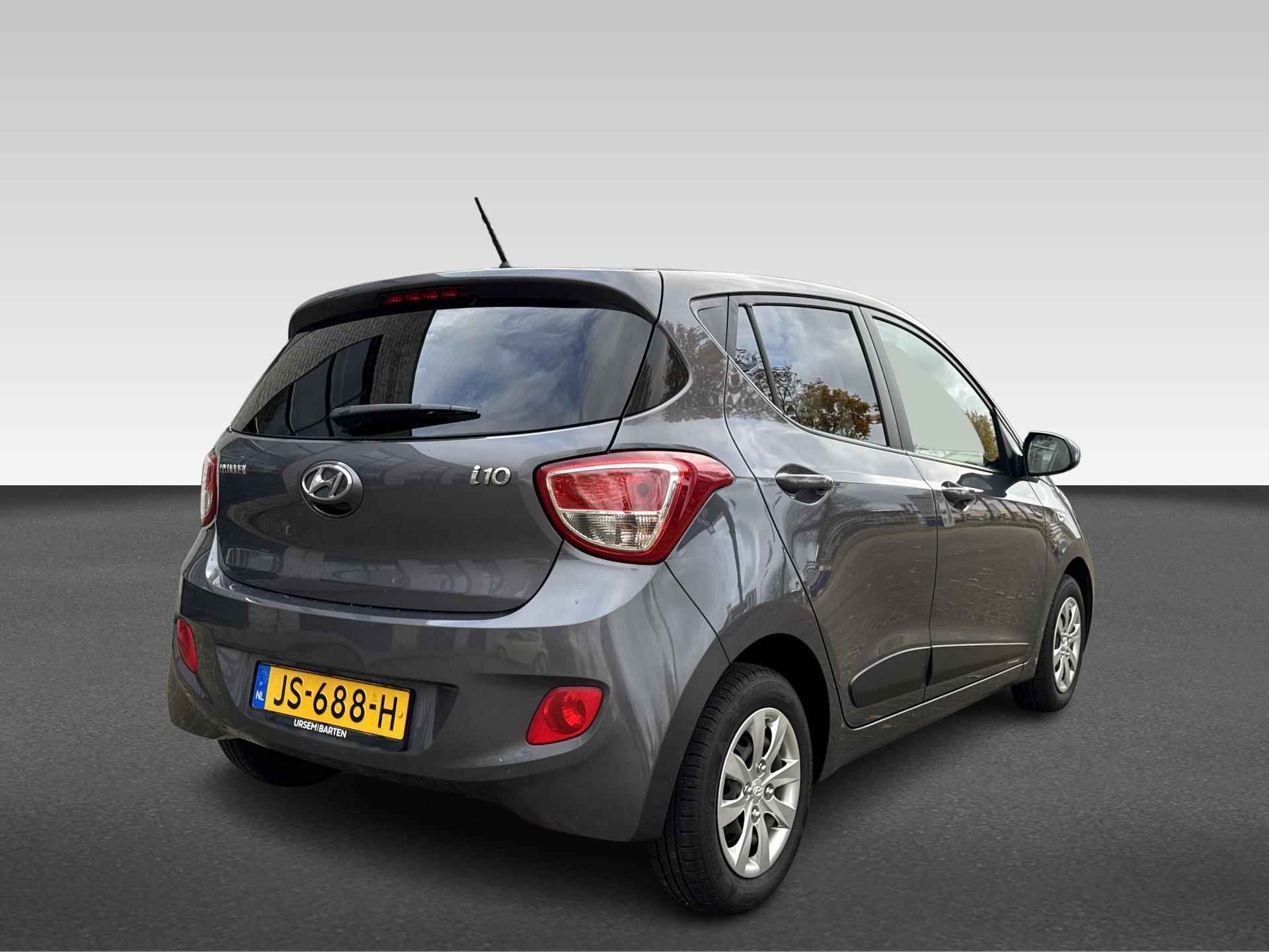 Hyundai i10 1.0i i-Motion Go! 2016 - 4/26