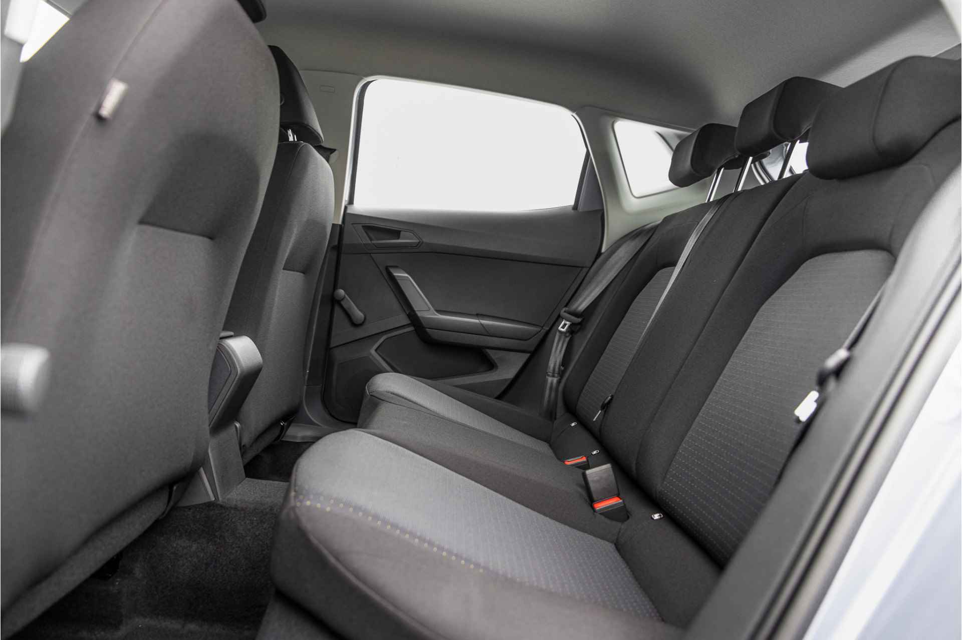 SEAT Ibiza 1.0 TSI Style | Private lease vanaf 349,- P/M !! - 18/32