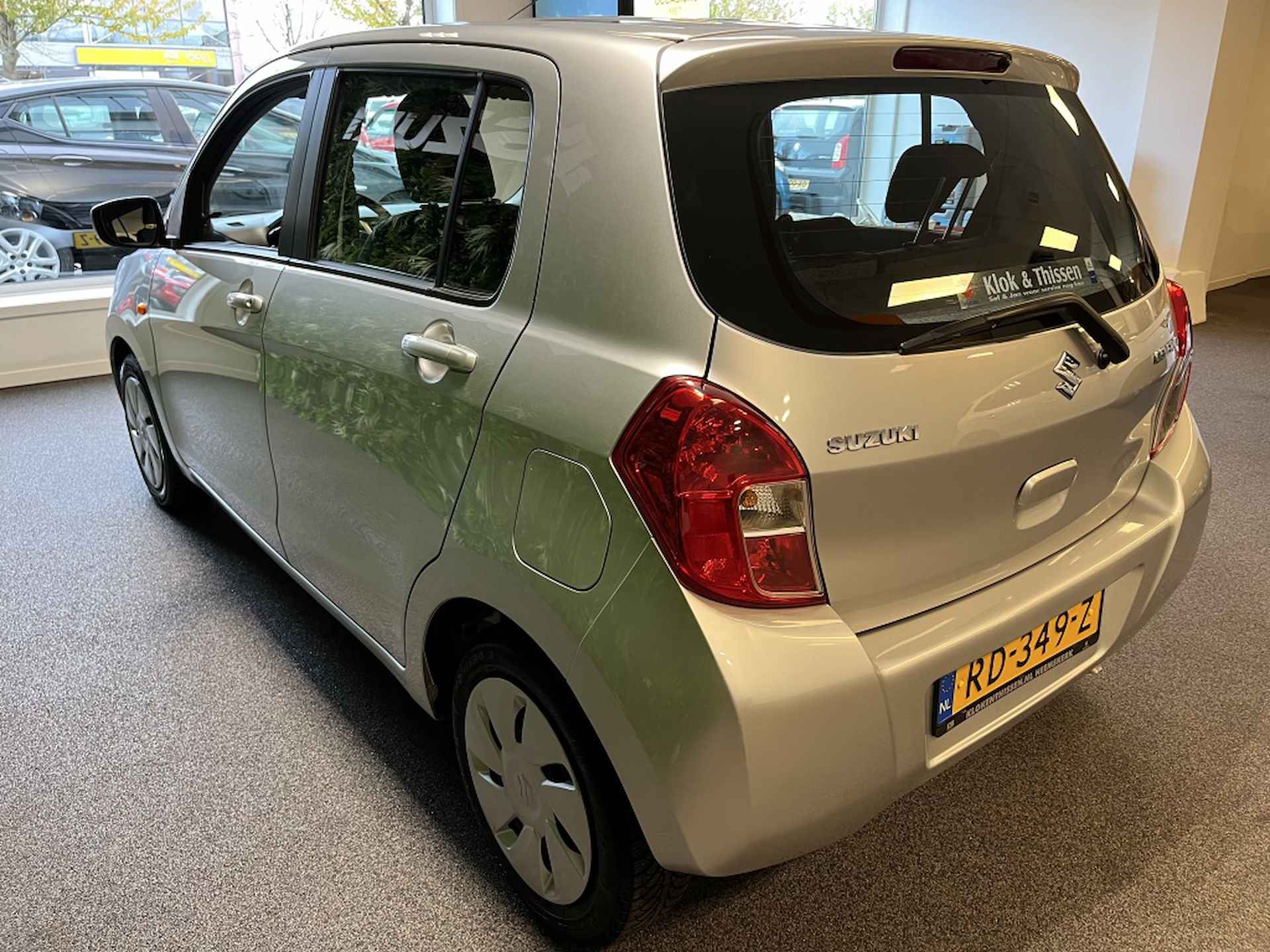 Suzuki Celerio 1.0 Comfort AIRCO Handsfree 1.0 Comfort - 4/19