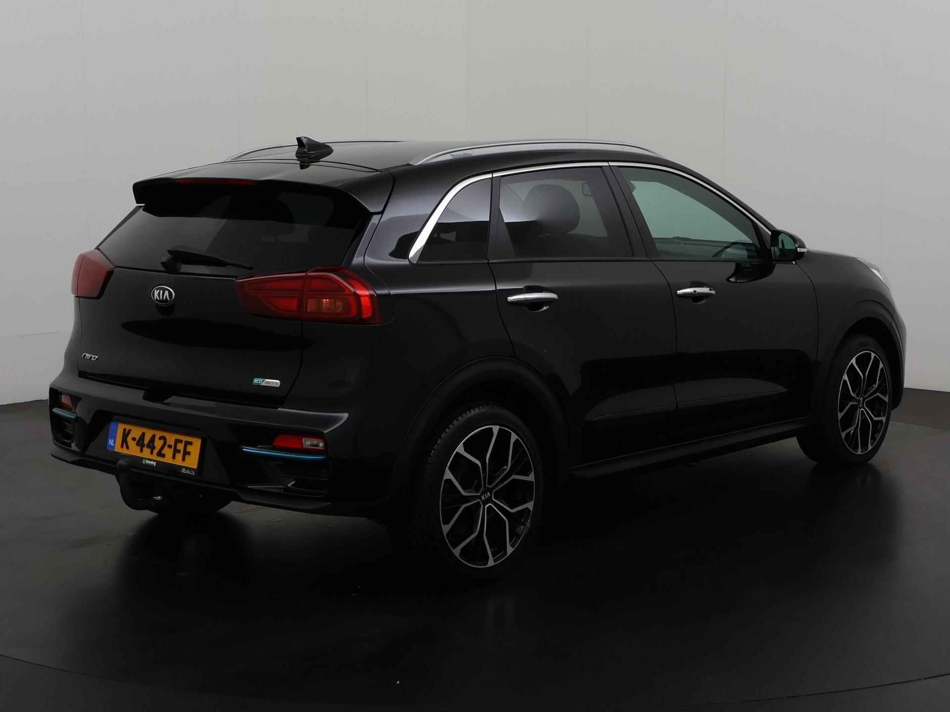 Kia e-Niro ExecutiveLine 64 kWh 3 fase | Trekhaak | | Leder | Mem stoel | Stoelventilatie | Zondag open! - 4/43