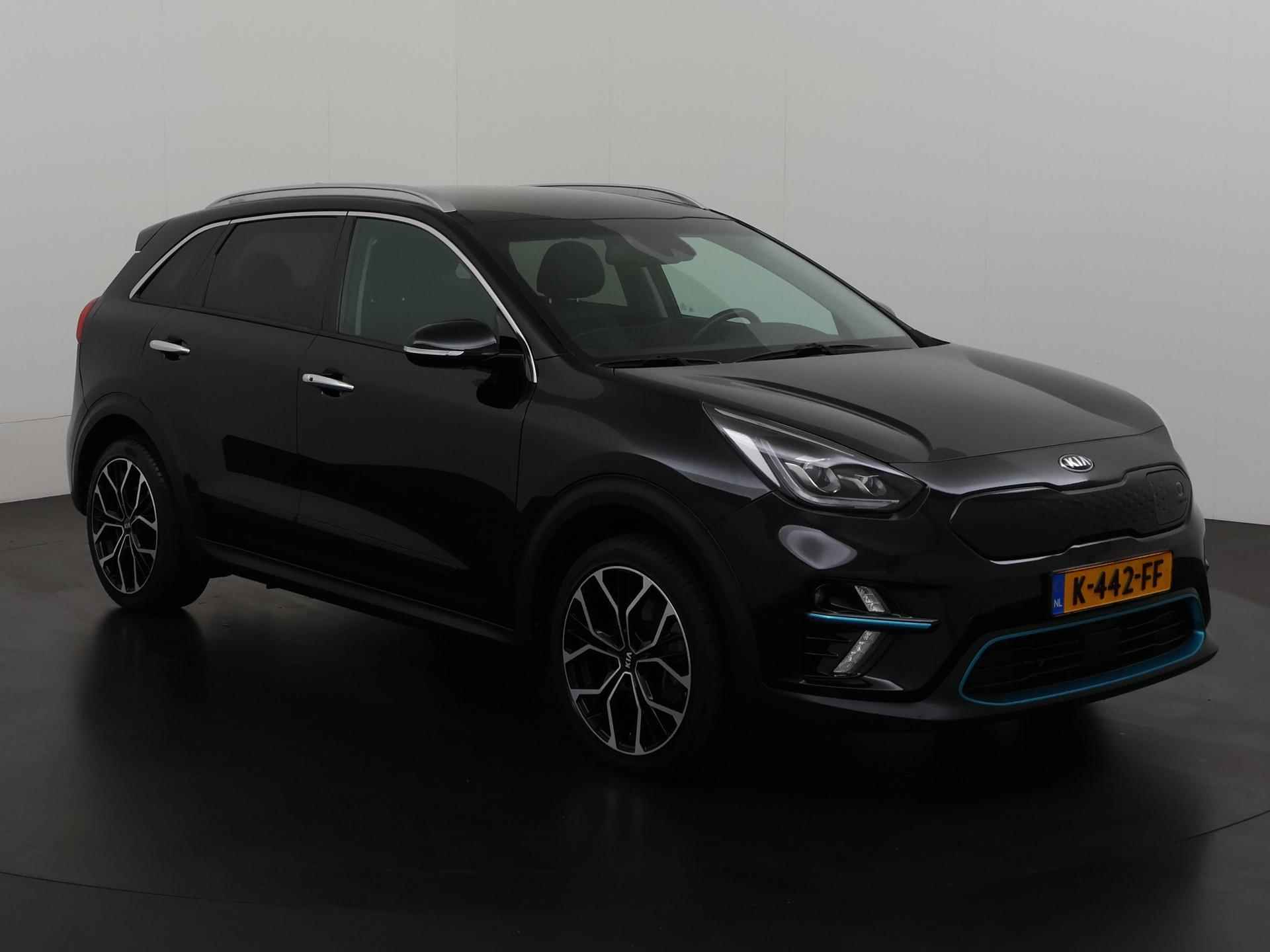 Kia e-Niro ExecutiveLine 64 kWh 3 fase | Trekhaak | | Leder | Mem stoel | Stoelventilatie | Zondag open! - 26/43