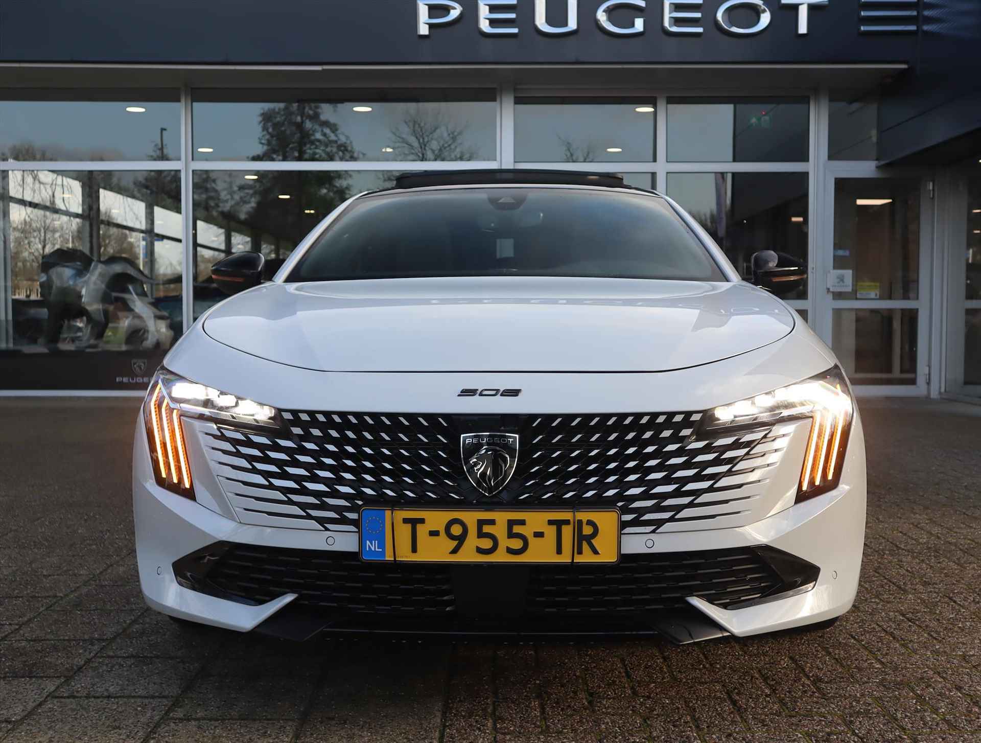 Peugeot 508 Plug-in HYbrid 225PK e-EAT8 Automaat GT, Rijklaarprijs Panoramadak Focal HiFi Camera Navigatie Apple Carplay - 17/72