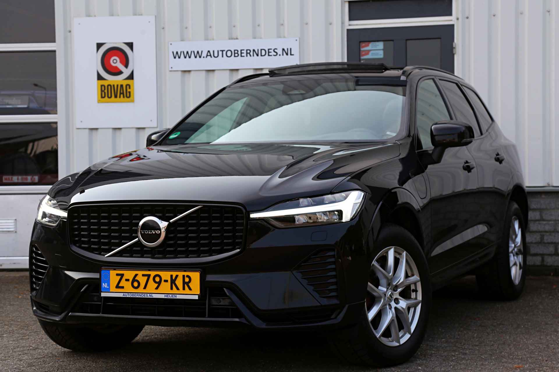 Volvo XC60 2.0 T6 340PK Plug in AWD R-Design PHEV*Facelift!*Perfect Volvo Onderh.*BTW*Pano/Pilot Ass./ACC/Camera/Elek. Trekhaak/Harman-Kard - 1/63