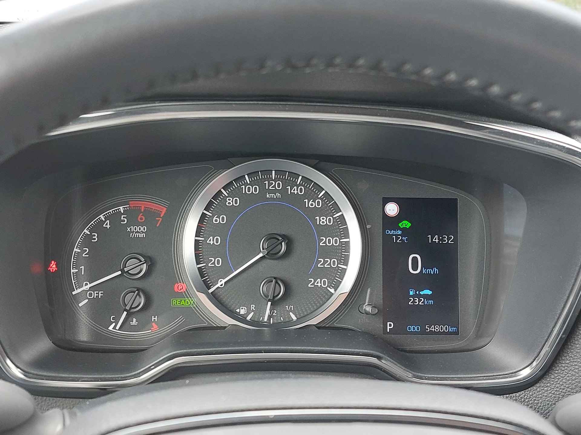 Toyota Corolla Touring Sports 1.8 Hybrid Active AUTOMAAT | CLIMA | rijklaarprijs!! - 16/40