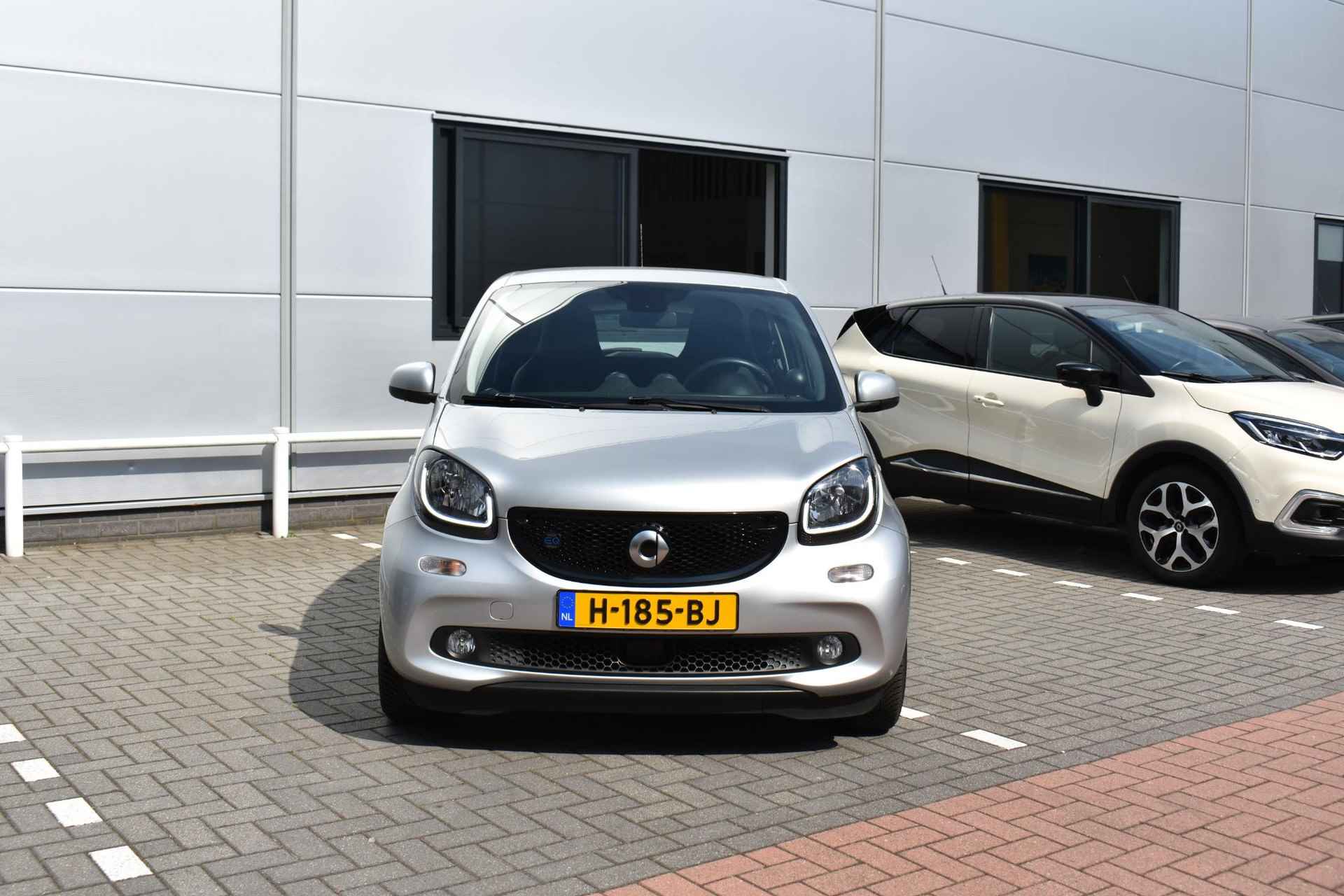 smart forfour EQ Business Solution 18 kWh | Automaat | Navigatie | Airco | Bluetooth | All Season Wielen | - 2/21