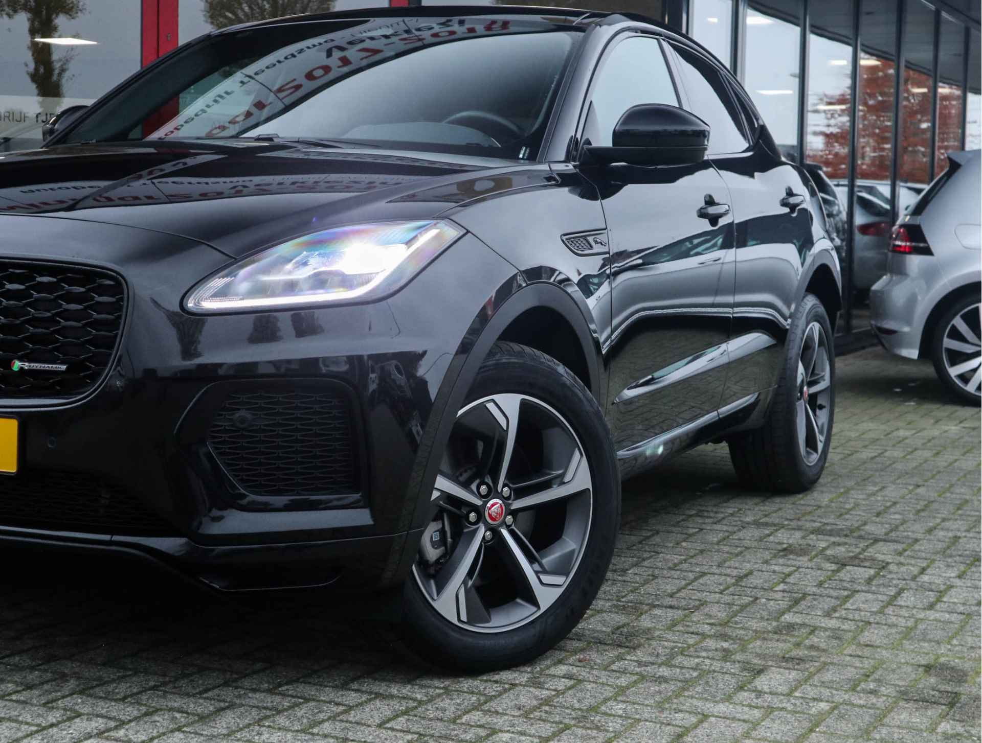 Jaguar E-Pace 1.5 P300e AWD R-Dynamic SE Navi/Clima/Cruise/Camera/Pano-Dak - 4/34