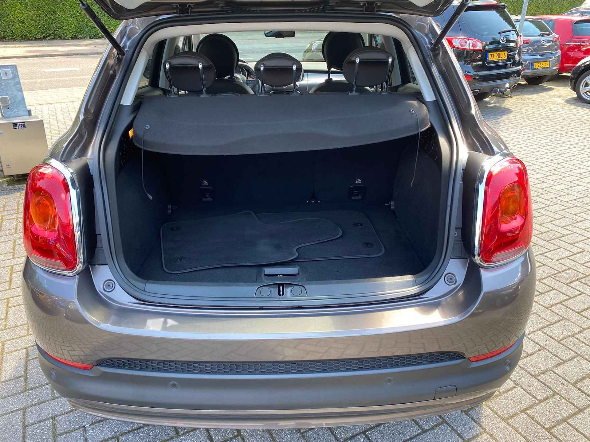 Fiat 500 X 1.4 Turbo MultiAir Lounge Navi|Leder|LED|Climate|Keyless - 16/23