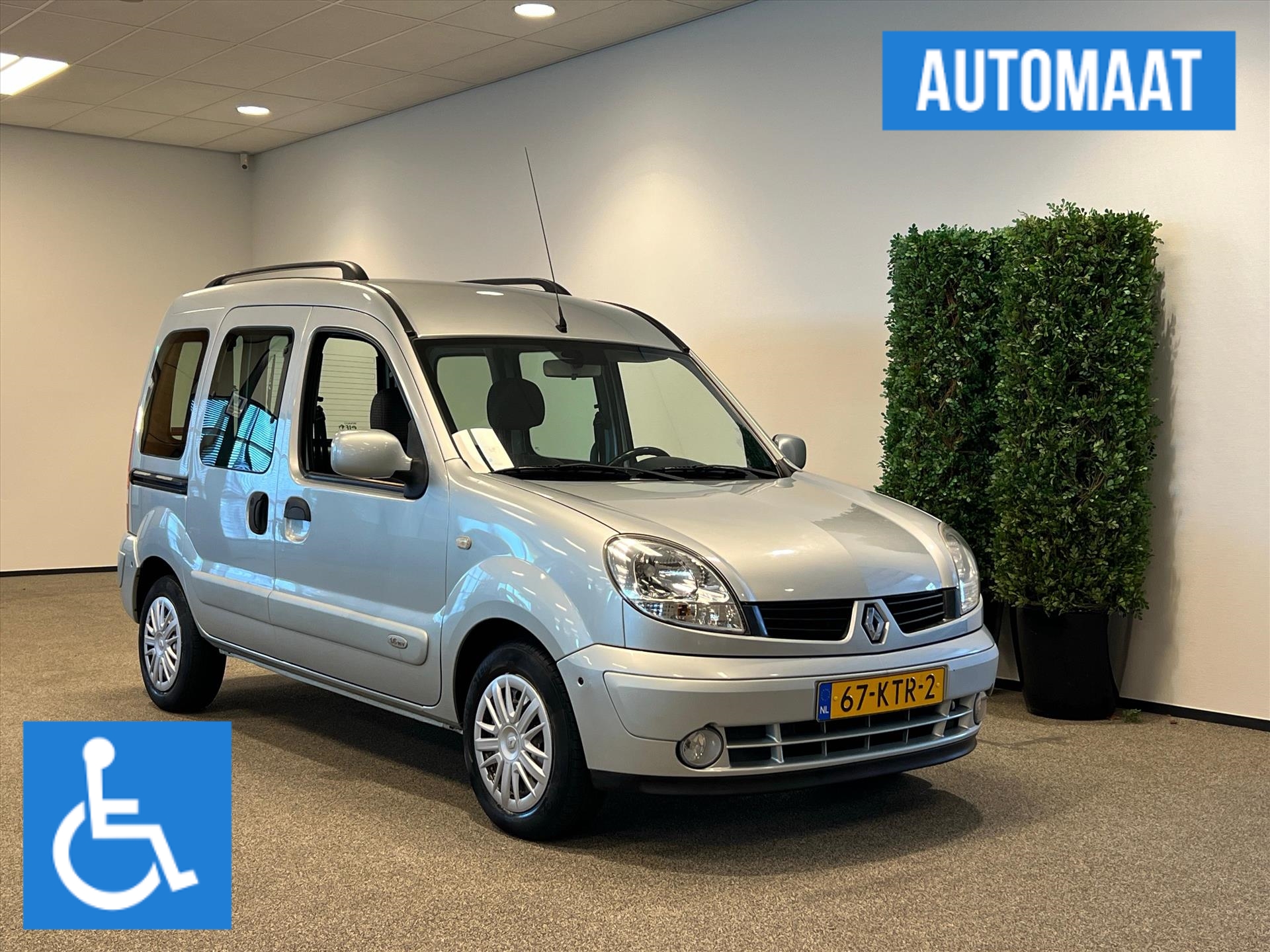 Renault Kangoo Rolstoelauto Automaat bij viaBOVAG.nl