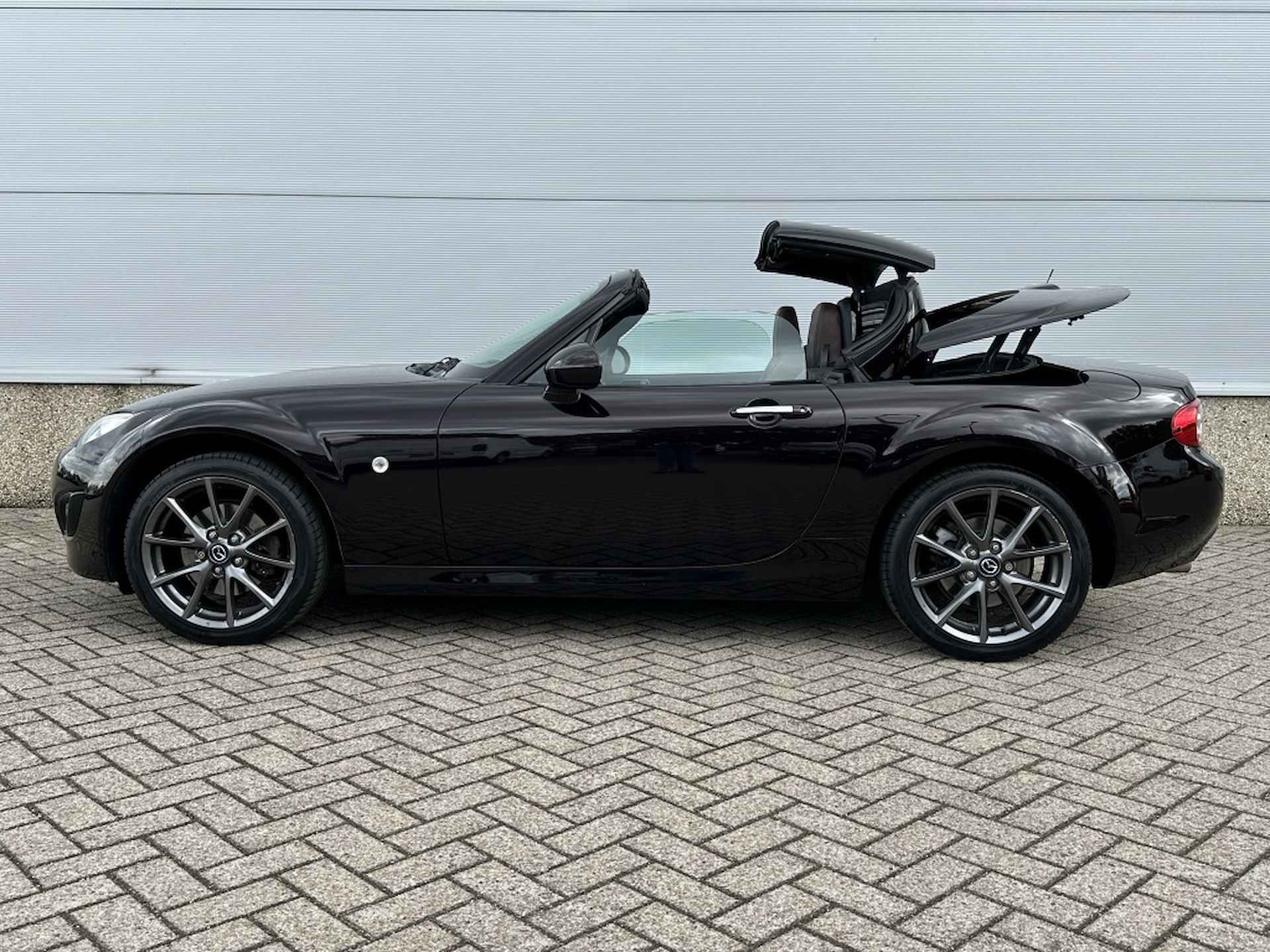 Mazda MX-5 Roadster Coupé 1.8 Kyudo - 14/25