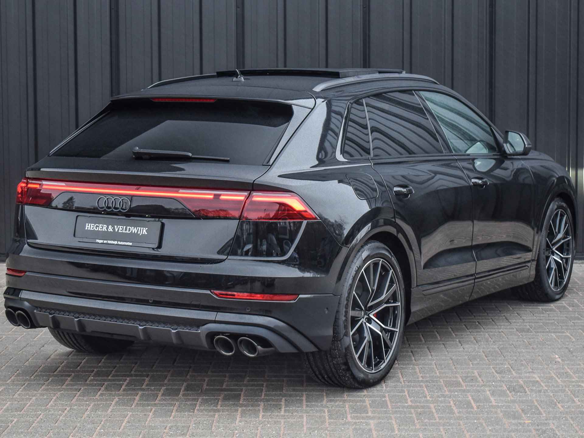 Audi Q8 55TFSI e QUATTRO PRO LINE S COMPETITION | S-SEATS | PANORAMADAK | 4 WIEL BESTURING | B&O SOUND | HEAD-UP | LUCHTVERING | DAB+ | - 12/59