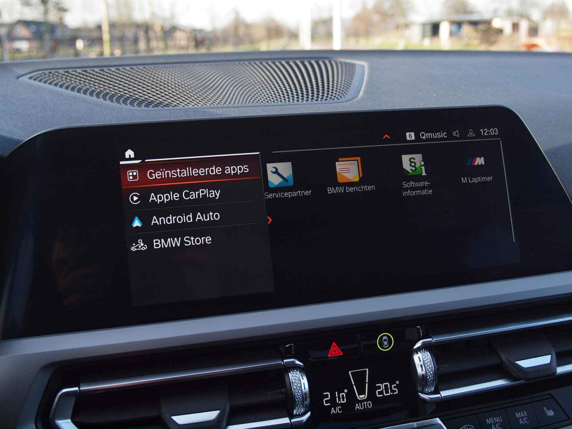 BMW 3-serie 318i High Executive Edition | Apple Carplay | 360 Camera | Cruise Control | Leer | Black Optic | NL-auto | - 20/32