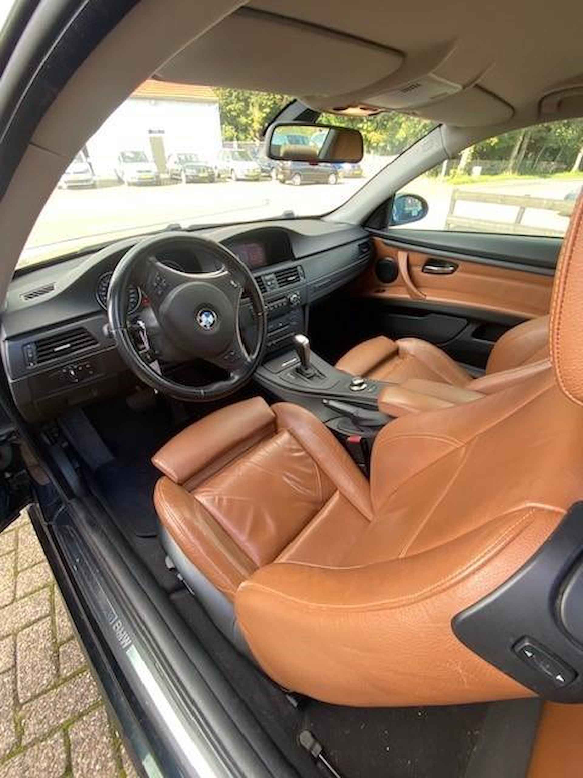 BMW 3-serie Coupé 325i Introduction - 9/10