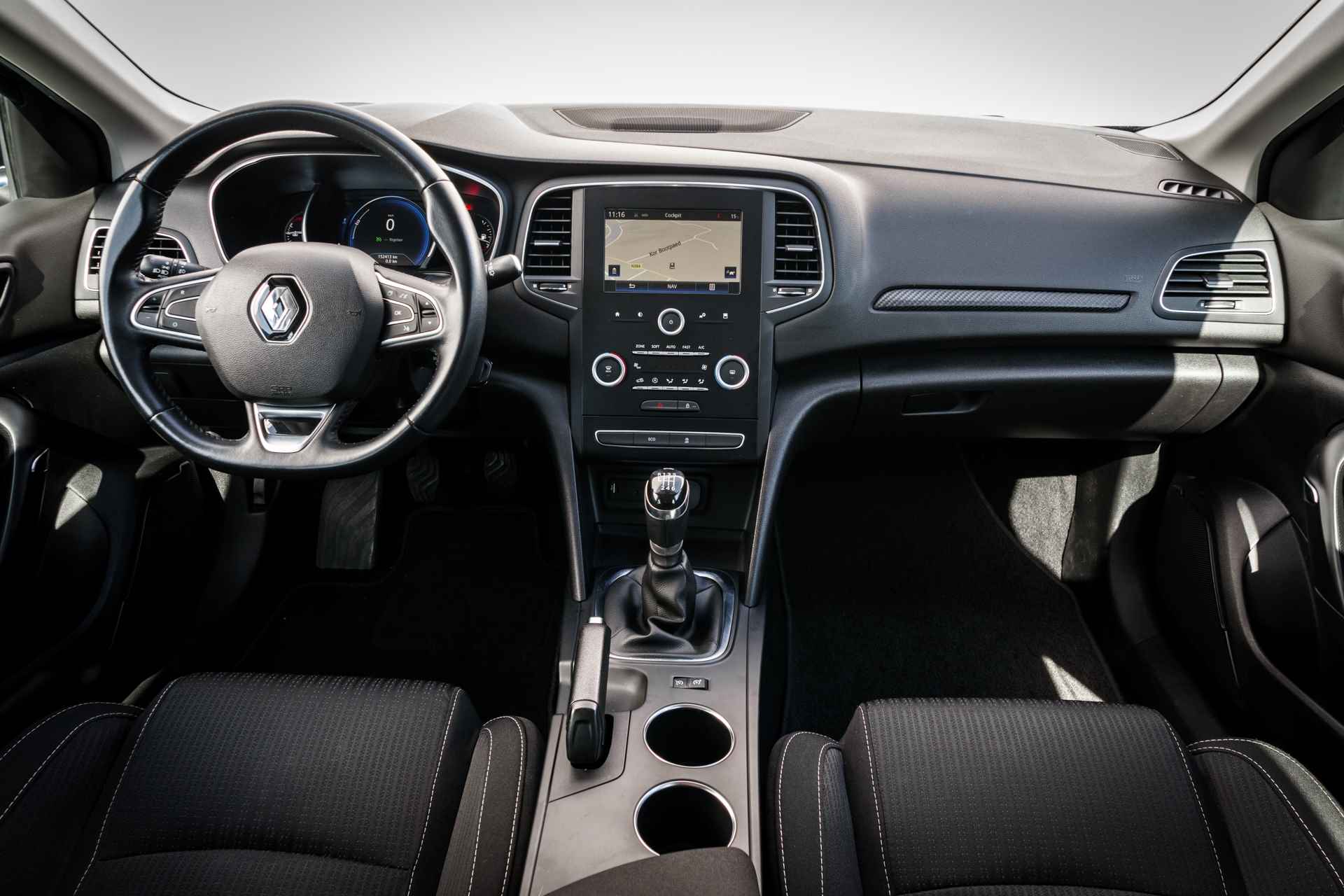 Renault Mégane 1.2 TCe Limited | Sportstoelen | 17 inch LMV | PDC | Navigatie - 20/36