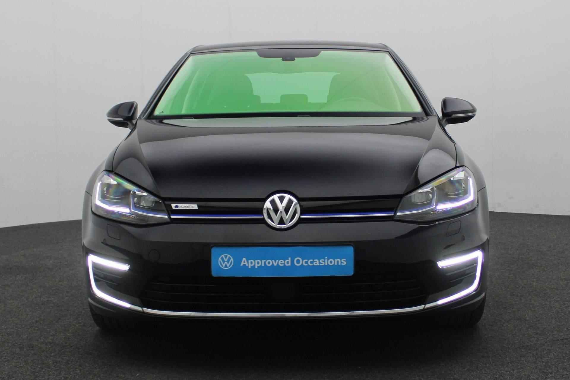 Volkswagen e-Golf E-DITION 136PK | Warmtepomp | Camera | Navi | Stoelverwarming | ACC | Keyless | Virtual Cockpit | Verwarmbare voorruit - 15/35