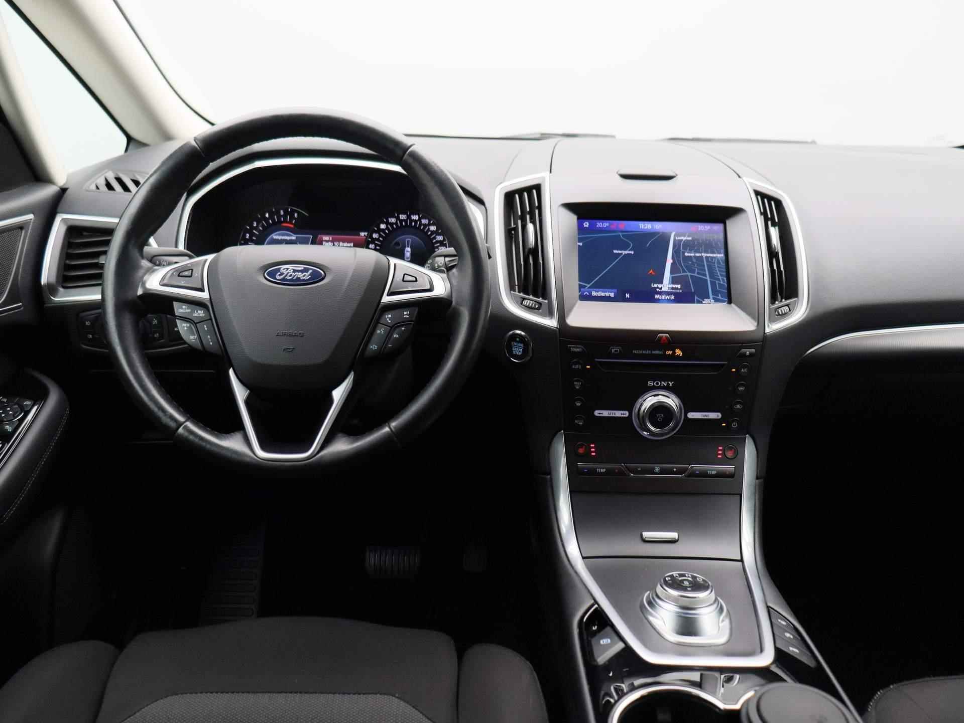 Ford S-Max 2.0 TDCi Titanium 150 pk Automaat | Navigatie | 5 persoons | Elec achterklep | Trekhaak met 2000kg trekgewicht | Winterpack | Camera | - 7/38