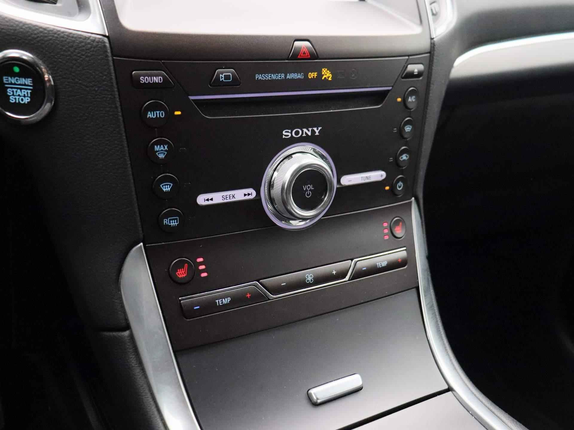 Ford S-Max 2.0 TDCi Titanium 150 pk Automaat | Navigatie | 5 persoons | Elec achterklep | Trekhaak met 2000kg trekgewicht | Winterpack | Camera | - 20/38