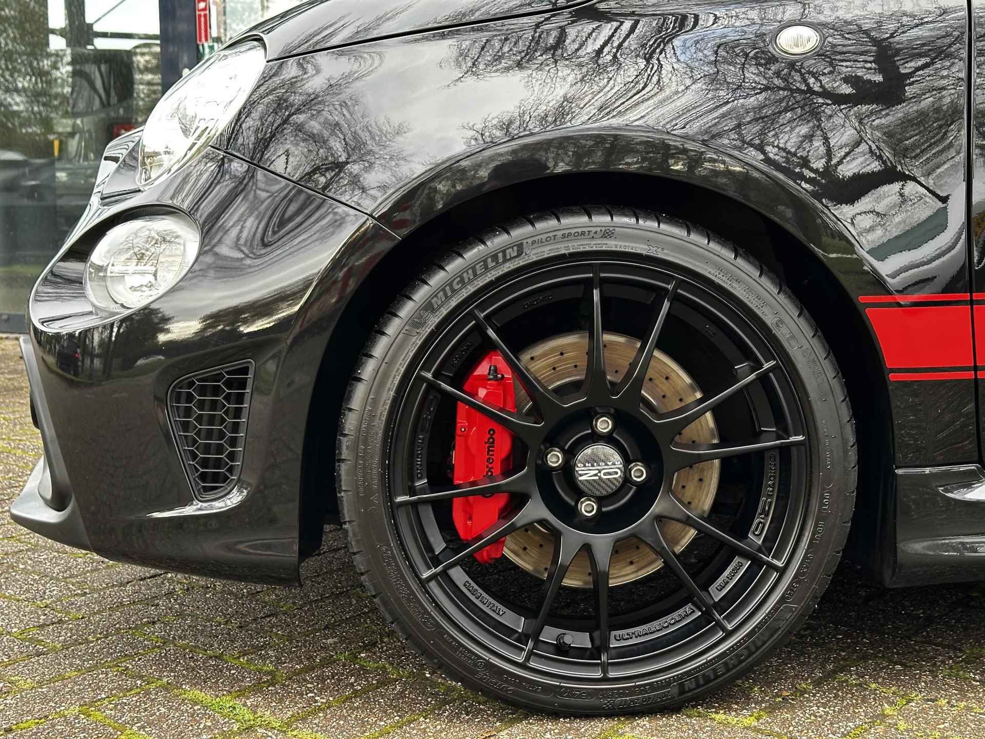 Abarth 595 1.4 T-Jet 500 C Competizione | CARBON | SABELT | OZ Ultraleggera | Carplay | BEATS | Navi - 10/31