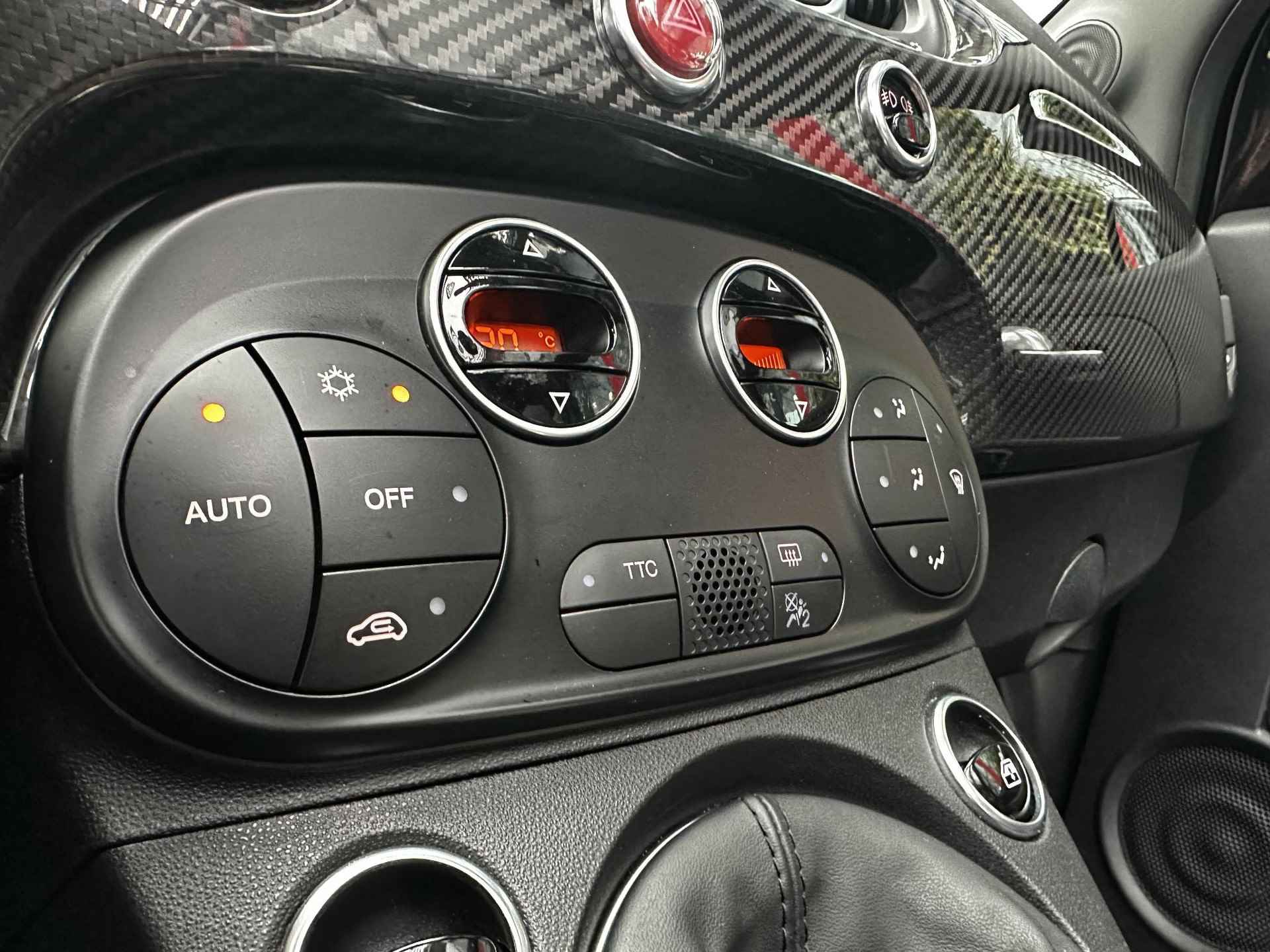 Abarth 595 1.4 T-Jet 500 C Competizione | CARBON | SABELT | OZ Ultraleggera | Carplay | BEATS | Navi - 29/31