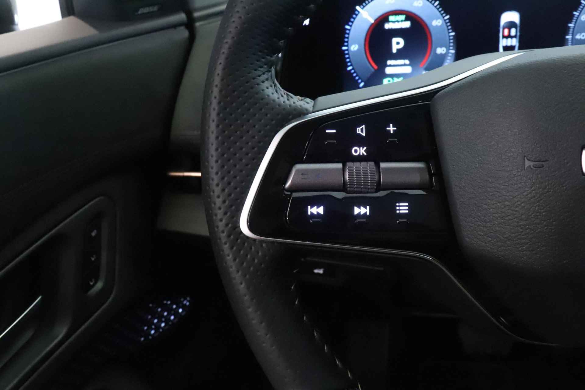 Nissan Ariya 91 kWh Evolve | Panorama dak | Head-up display | Led | Pro-pilot | Bose | 22Kwh lader | - 26/39