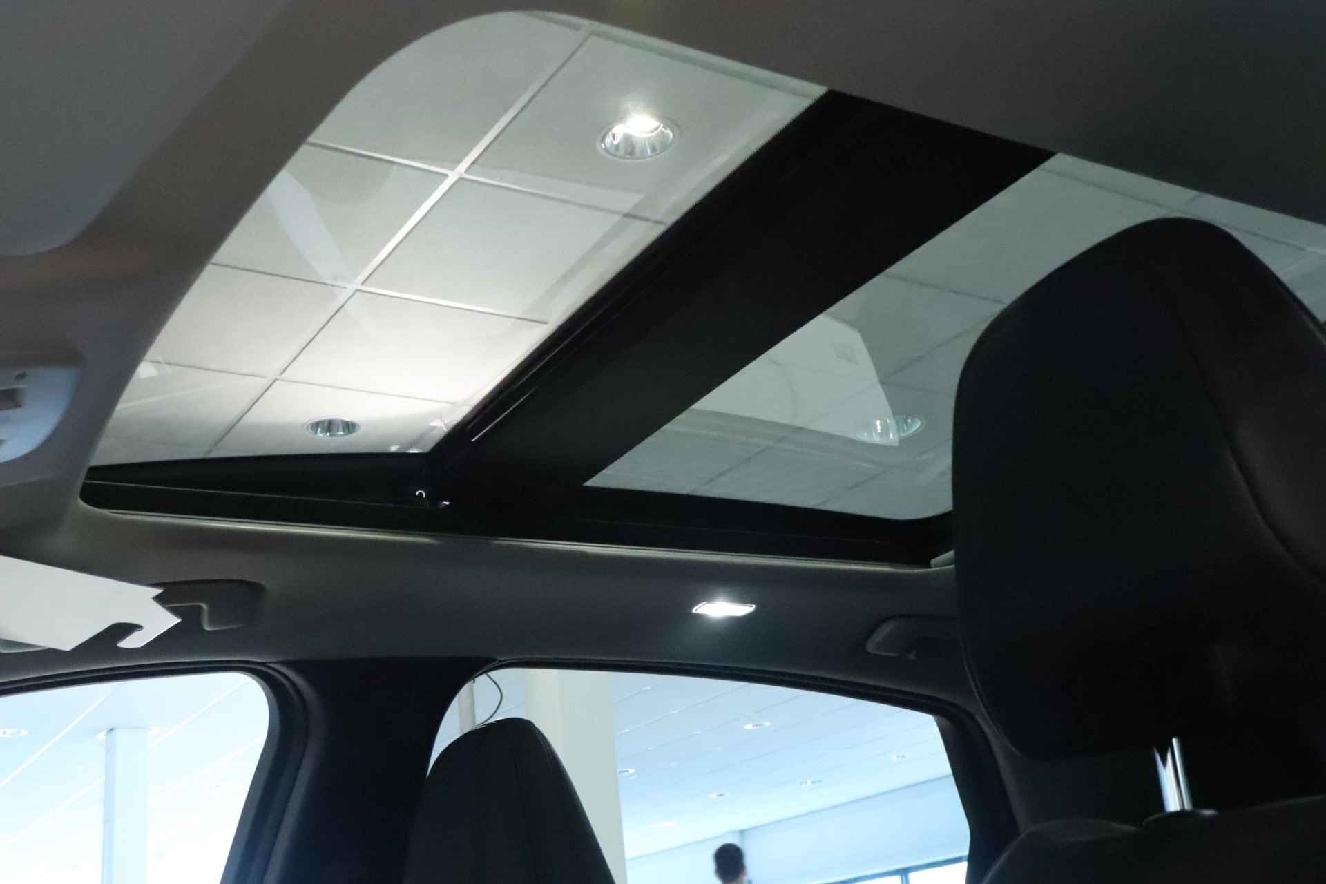 Nissan Ariya 91 kWh Evolve | Panorama dak | Head-up display | Led | Pro-pilot | Bose | 22Kwh lader | - 32/39