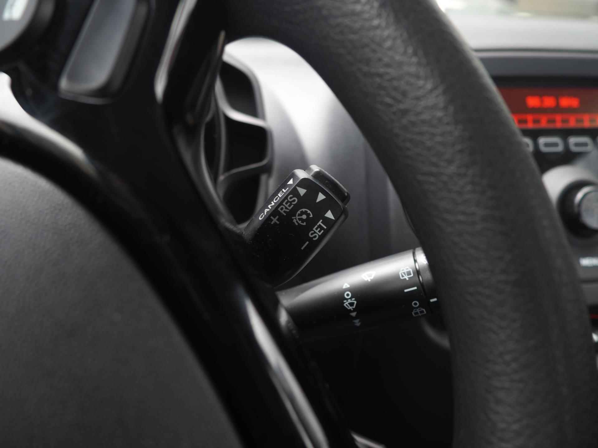 Toyota Aygo 1.0 VVT-i x-fun / Bluetooth / Speedlimiter / Airconditioning / LED - 10/20