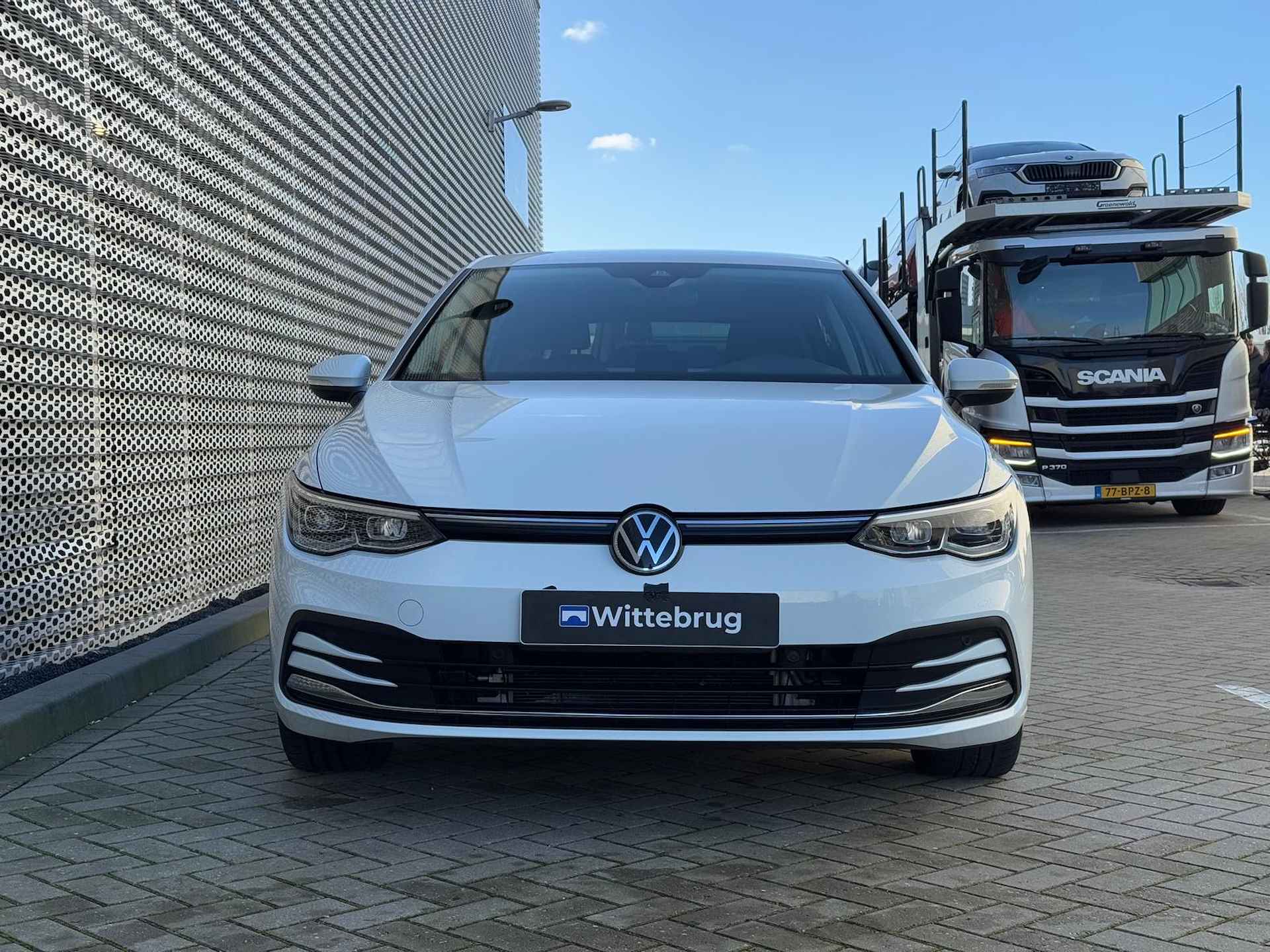 Volkswagen Golf 1.4 eHybrid 204PK Style / Digitale Cockpit / Stoelverwarming / Memory Seat / Achteruitrijcamera P4 - 11/30