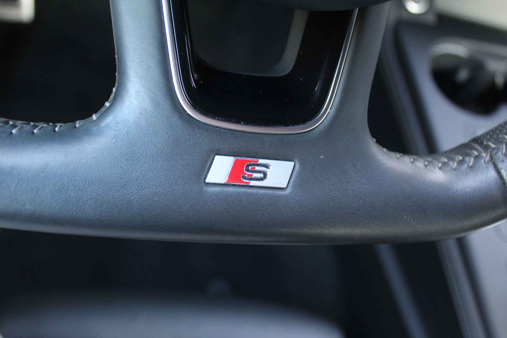 Audi A5 Cabriolet 2.0 TFSI Launch Edition / LEDER / S-Line - 25/31