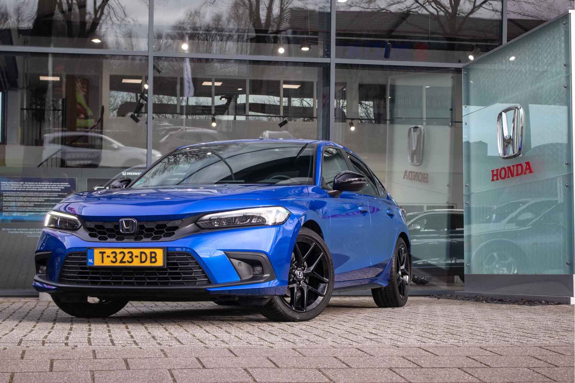 Honda Civic 2.0 e:HEV Sport Automaat -All in rijklaarprijs | 1e Eig. | Andr.auto/Apple Carpl. | Camera - 13/42