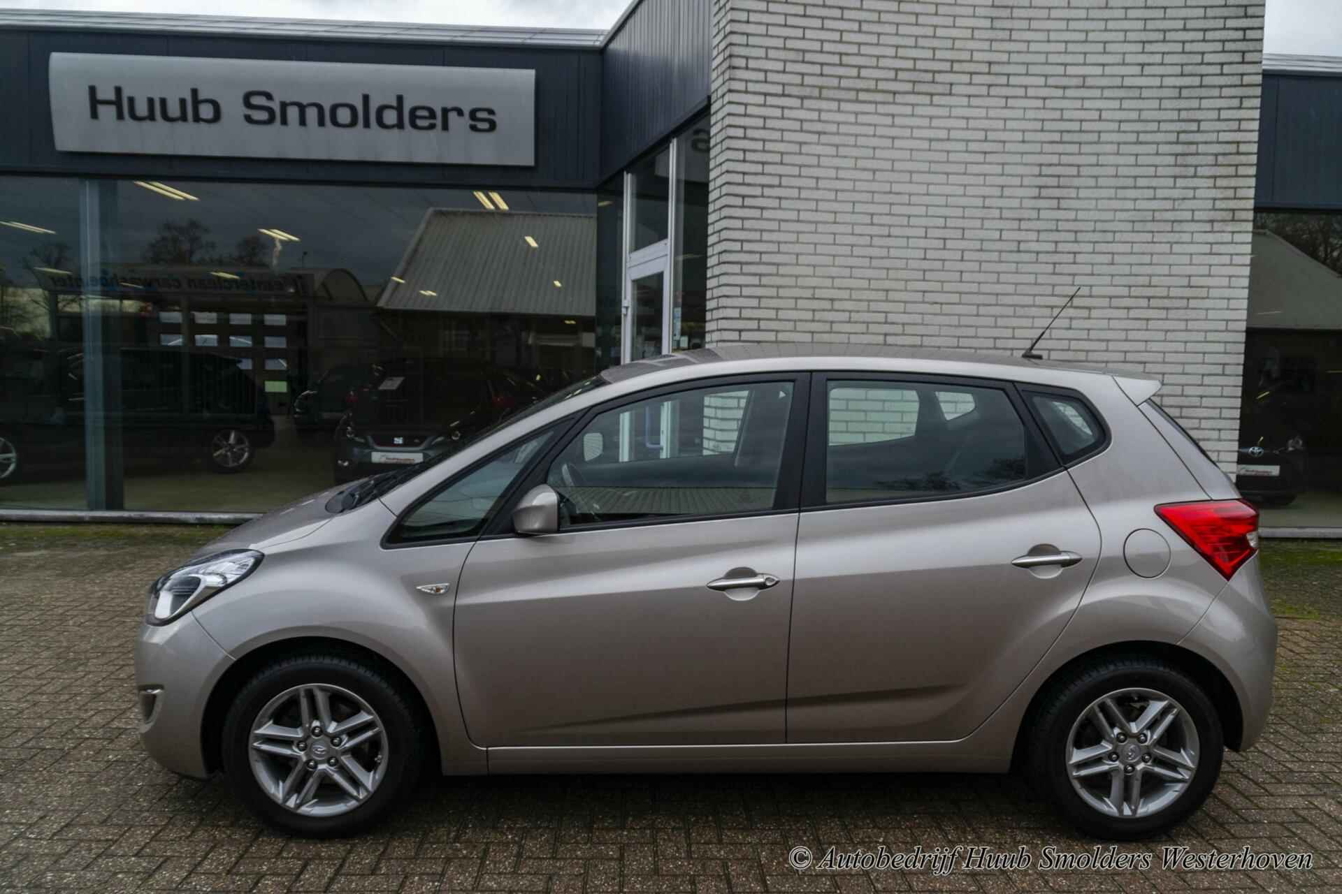 Hyundai ix20 1.4i Go! - 14/49