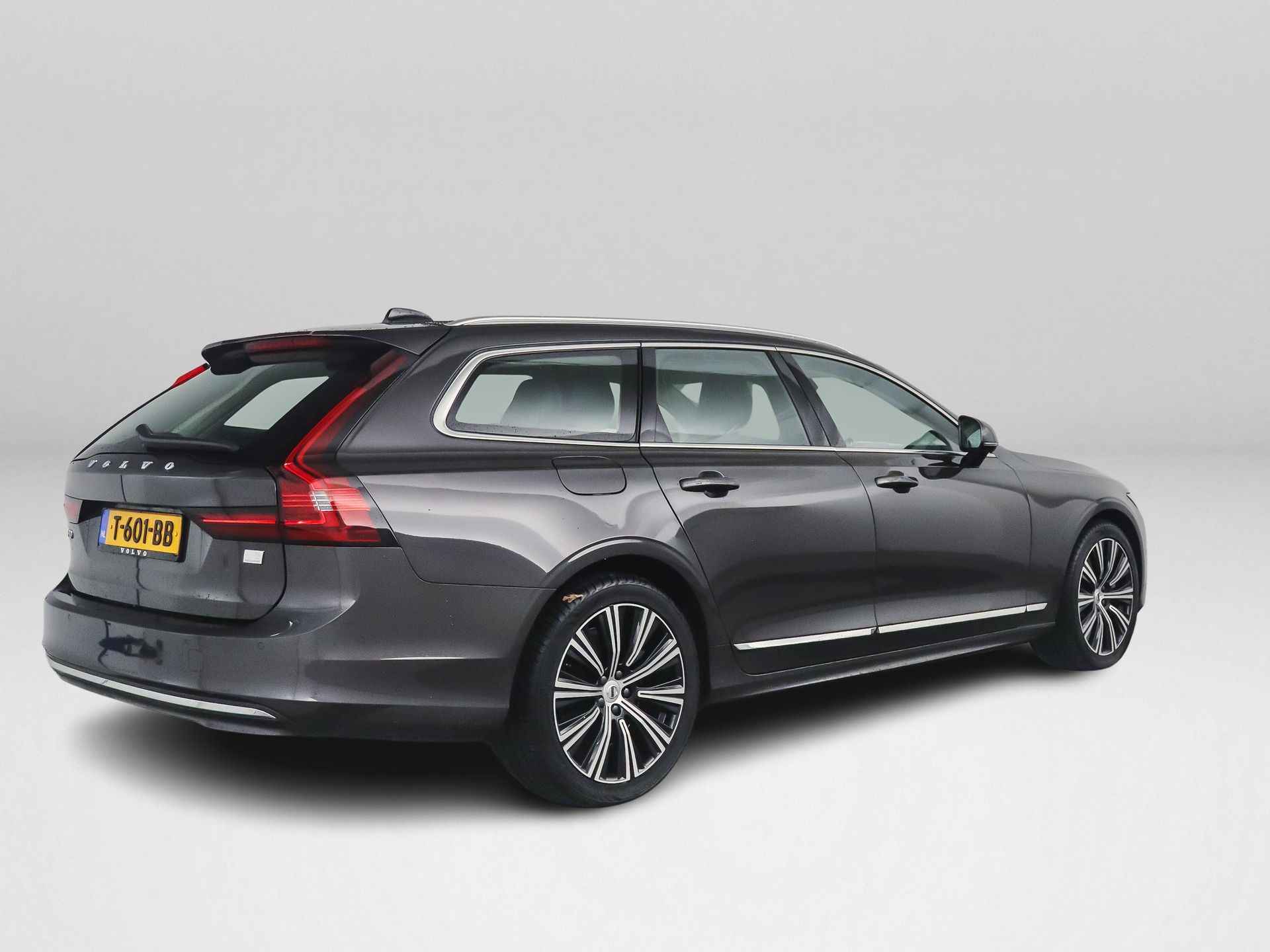 Volvo V90 T6 Aut. Plug-in hybrid AWD Ultimate Bright | Luchtvering | Bowers & Wilkins | Head- Up Display - 3/50