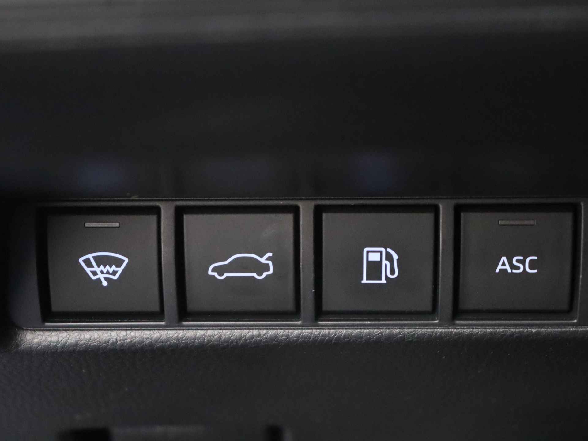 Toyota Mirai Prestige | Leder | Navigatie | Elektrisch verstelbare stoelen | Head up Display | Panoramadak | - 25/33
