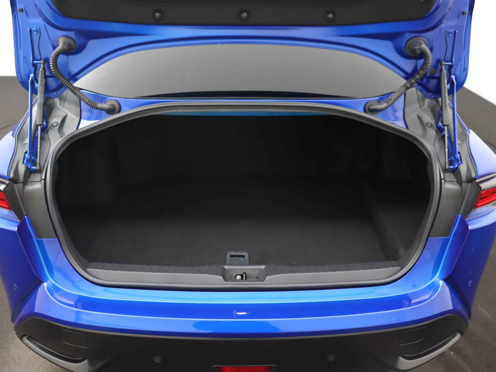 Toyota Mirai Prestige | Leder | Navigatie | Elektrisch verstelbare stoelen | Head up Display | Panoramadak | - 31/33