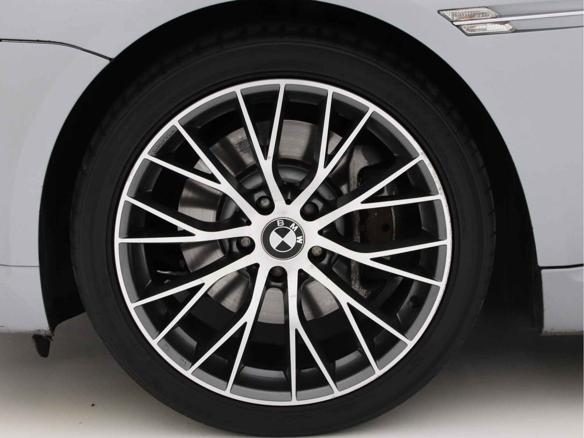 BMW 6 Serie 645ci S [ KOPPAKKING LEKKAGE ] Aut. PANO | BI-XENON | DAKOTA-FULL-LEATHER | NAVI-FULLMAP | HIFI-SOUND | PDC | MEMORY-PACK |  ECC | CRUISE | CONTOUR-SPORT-SEATS | 19"ALU* - 32/35