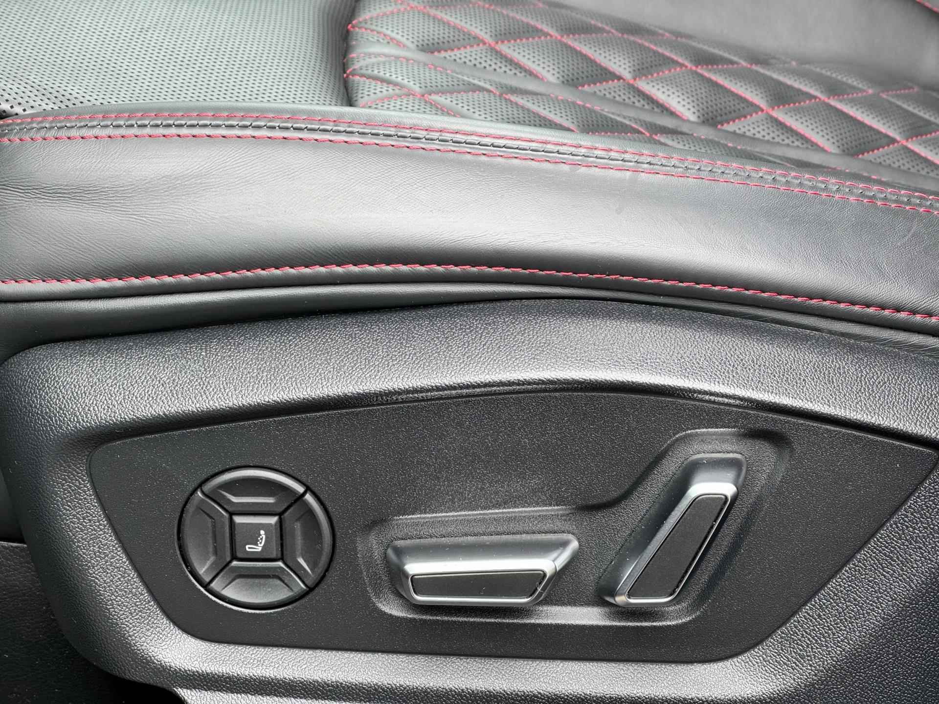 Audi Q8 4.0 TFSI SQ8 quattro Carbon/RS seats/HUD - 13/27
