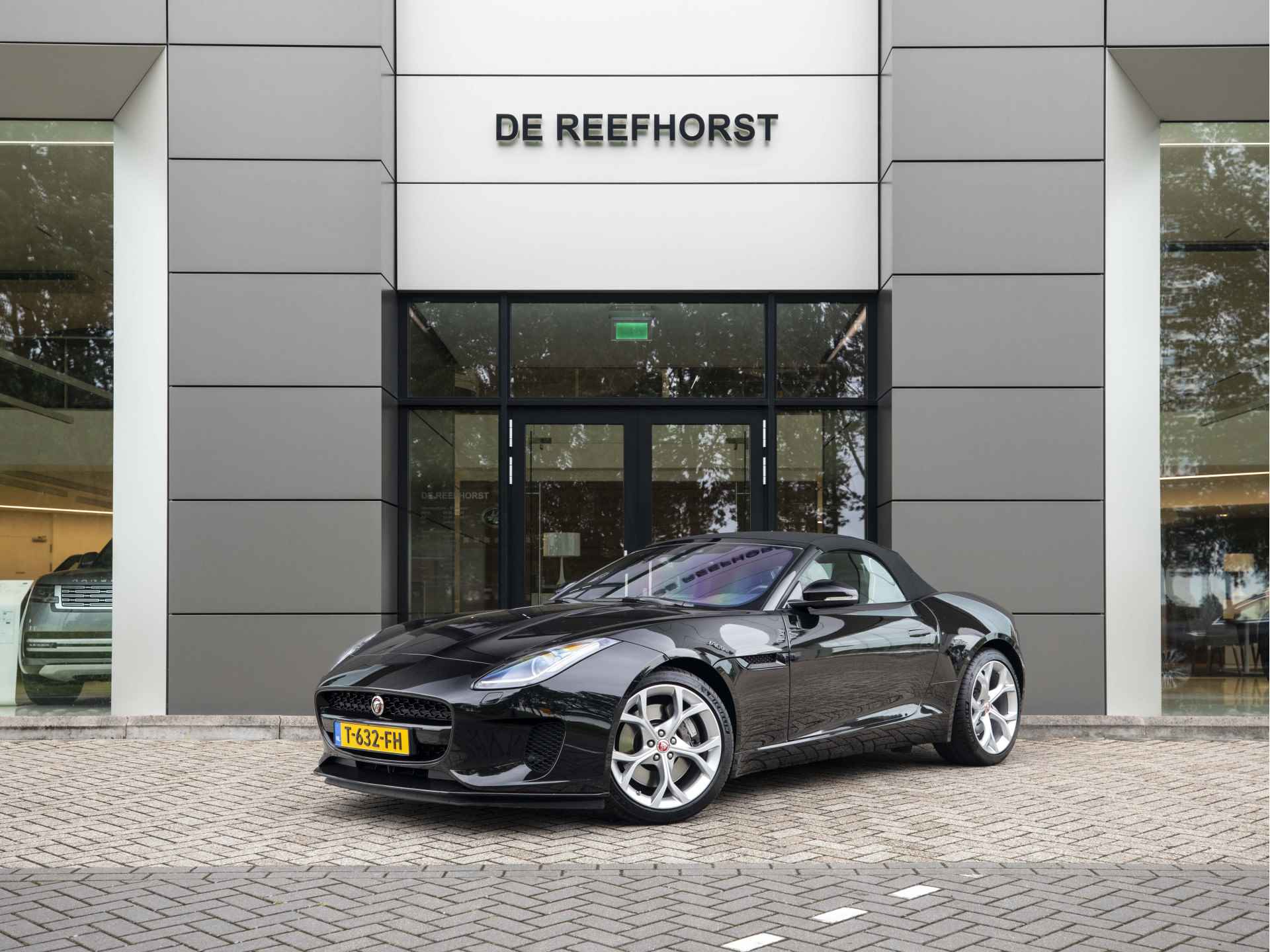 Jaguar F-Type 2.0T R-Dynamic Dealer onderhouden | Stuurwielverwarming | Meridian - 1/53