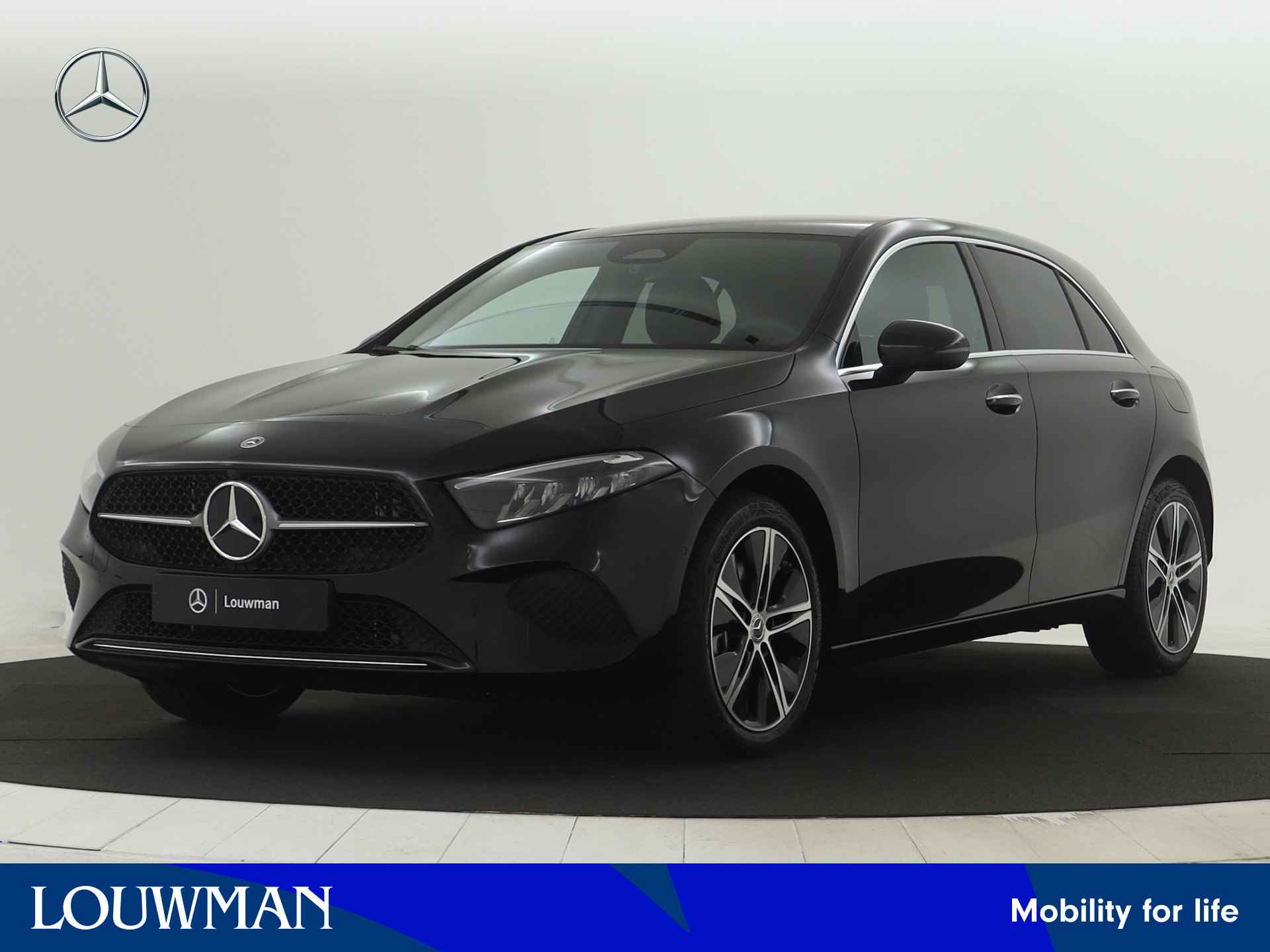 Mercedes-Benz A-Klasse 250 e Star Edition | Dodehoekassistent | Extra USB-poorten | Sfeerverlichting | Verwarmde stoelen vooraan | Luxury Line |  Antidiefstalpakket GUARD 360° | Parkeerpakket met achteruitrijcamera | - 1/37