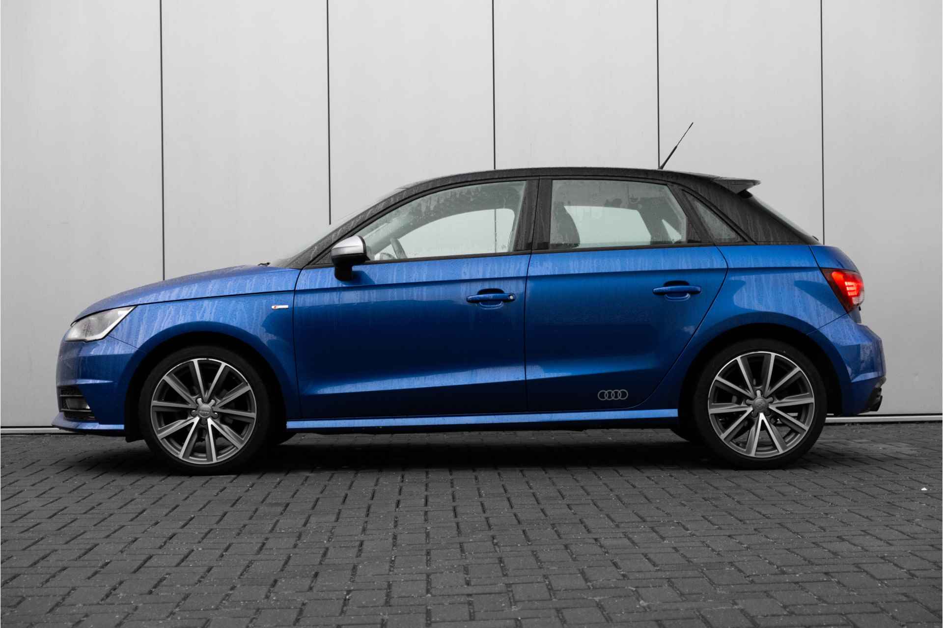 Audi A1 Sportback 1.0 TFSI Advance Sport S line | Stoelverwarming | LM 17'' Inch | Cruise control | Climatronic | Parkeersensoren voor + - 6/49