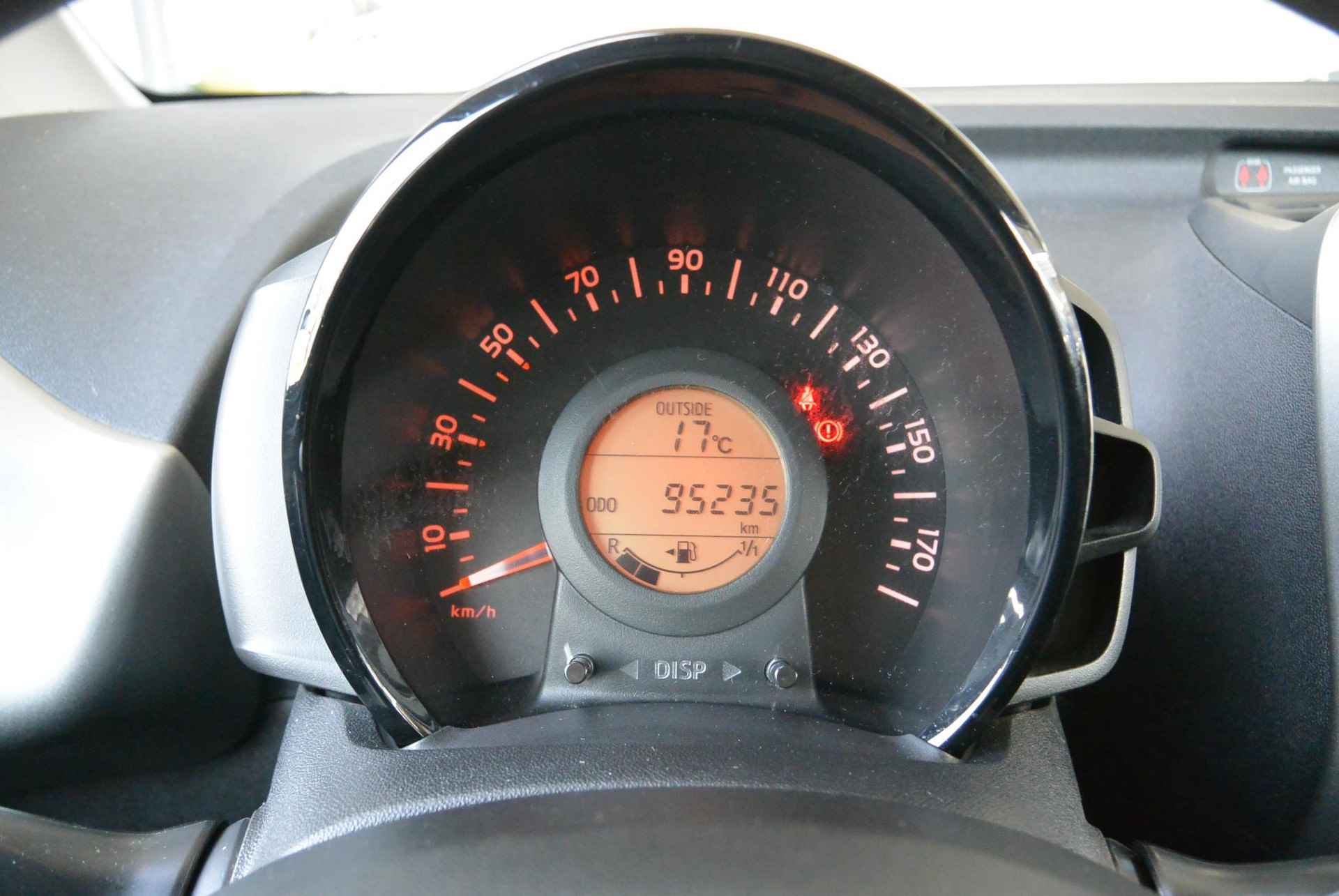 Citroën C1 VTi 68pk Airscape Feel │ 7" touchscreen │ Airconditioning │ All season banden - 13/52