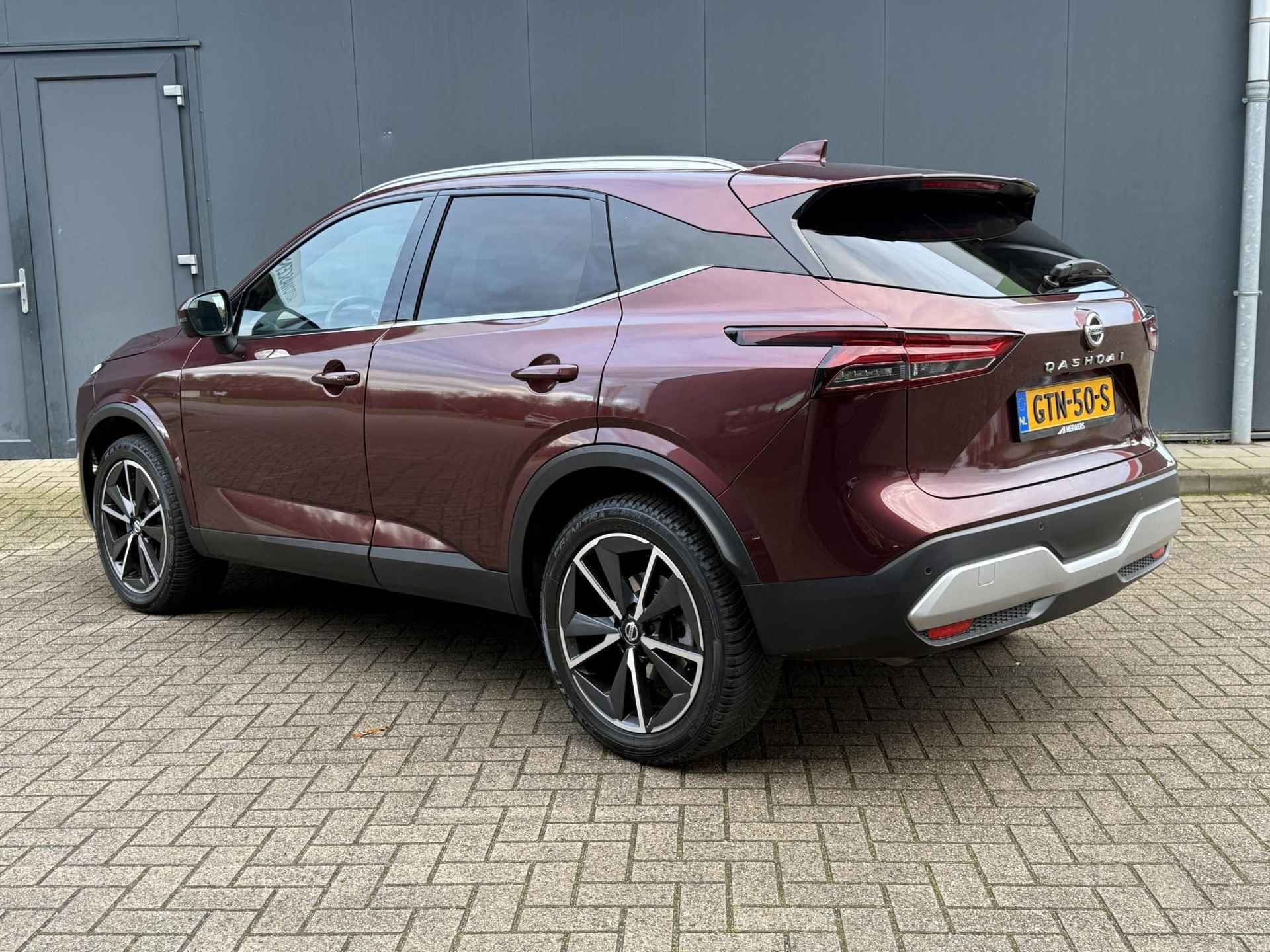 Nissan Qashqai 1.3 MHEV Xtronic Tekna Automaat / 1800kg Trekgewicht / Camera 360 / Panoramadak / Cruise Control Adaptief / Apple&Android Carplay / Elektrische Achterklep / Stoel&Stuurwiel verwarming / Head-Up Display / - 16/48