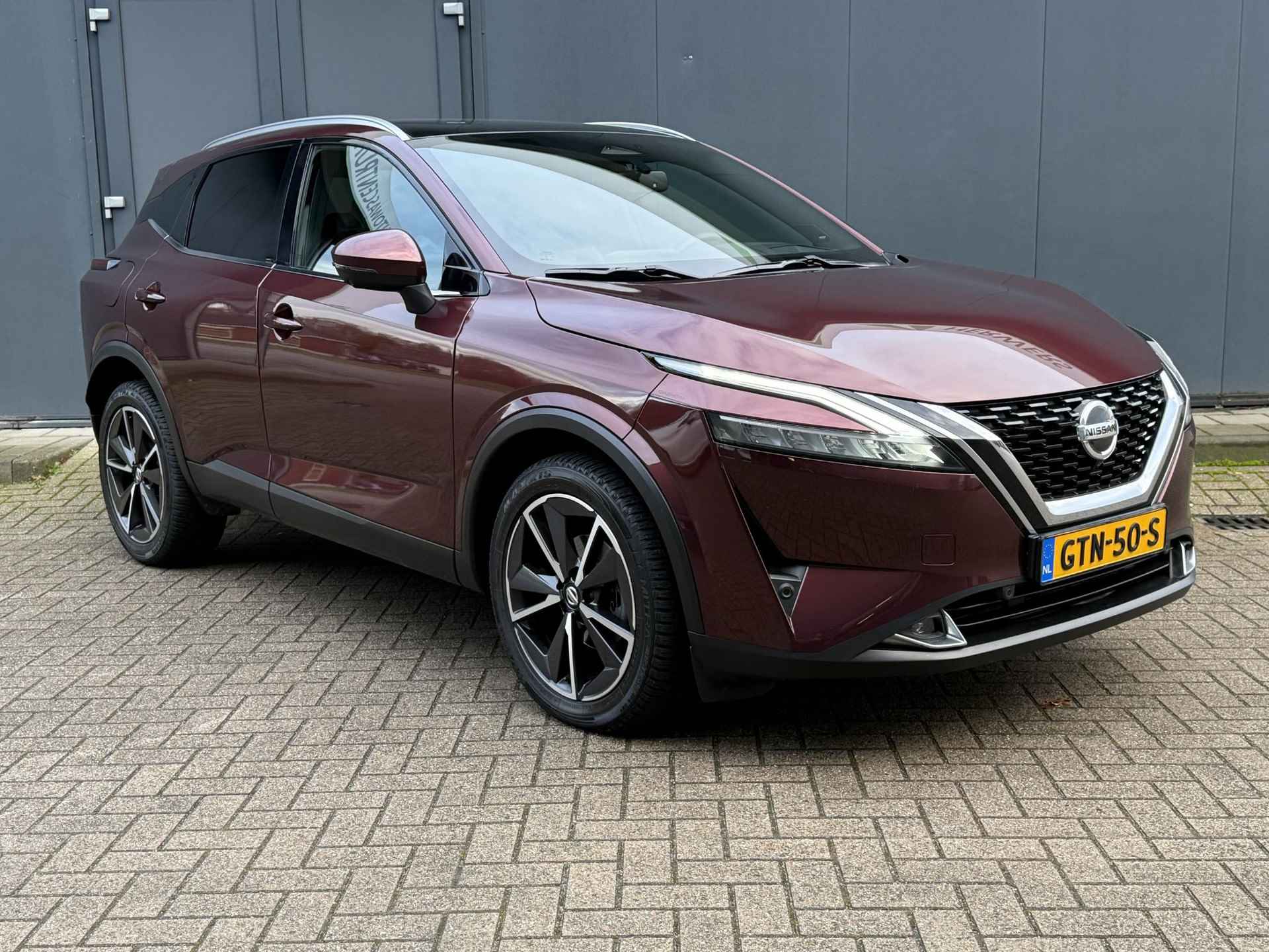 Nissan Qashqai 1.3 MHEV Xtronic Tekna Automaat / 1800kg Trekgewicht / Camera 360 / Panoramadak / Cruise Control Adaptief / Apple&Android Carplay / Elektrische Achterklep / Stoel&Stuurwiel verwarming / Head-Up Display / - 18/48