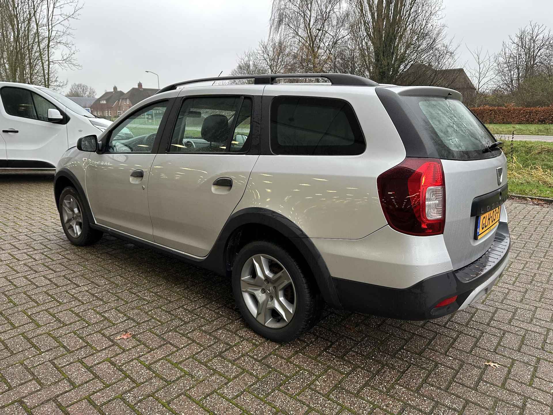 Dacia Logan MCV 0.9 TCe 90 Stepway | DAB+ | Navi | Airco | Leder | Cruise | PDC + Camera - 7/23