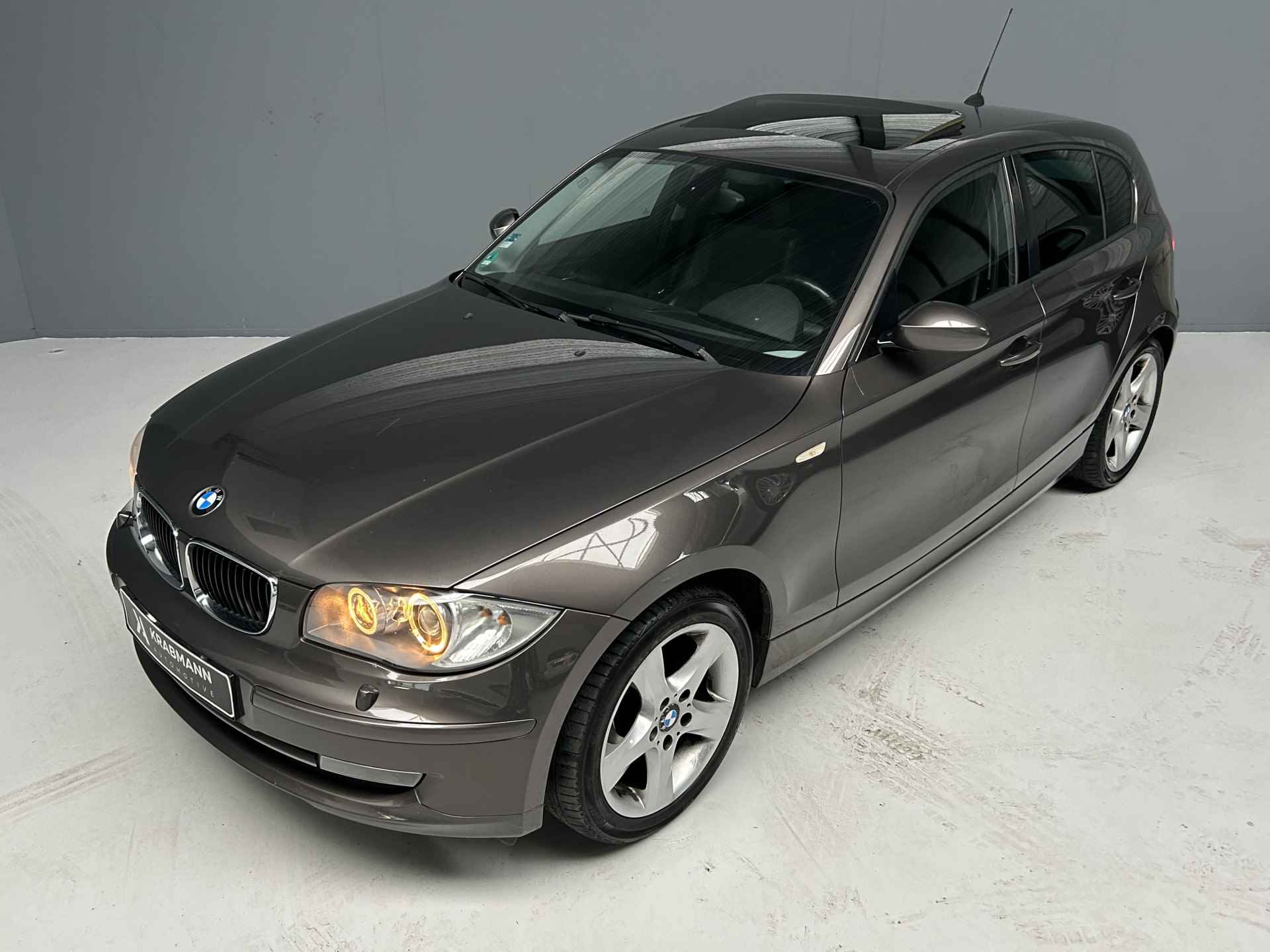 BMW 1-serie 120i High Executive - 26/29