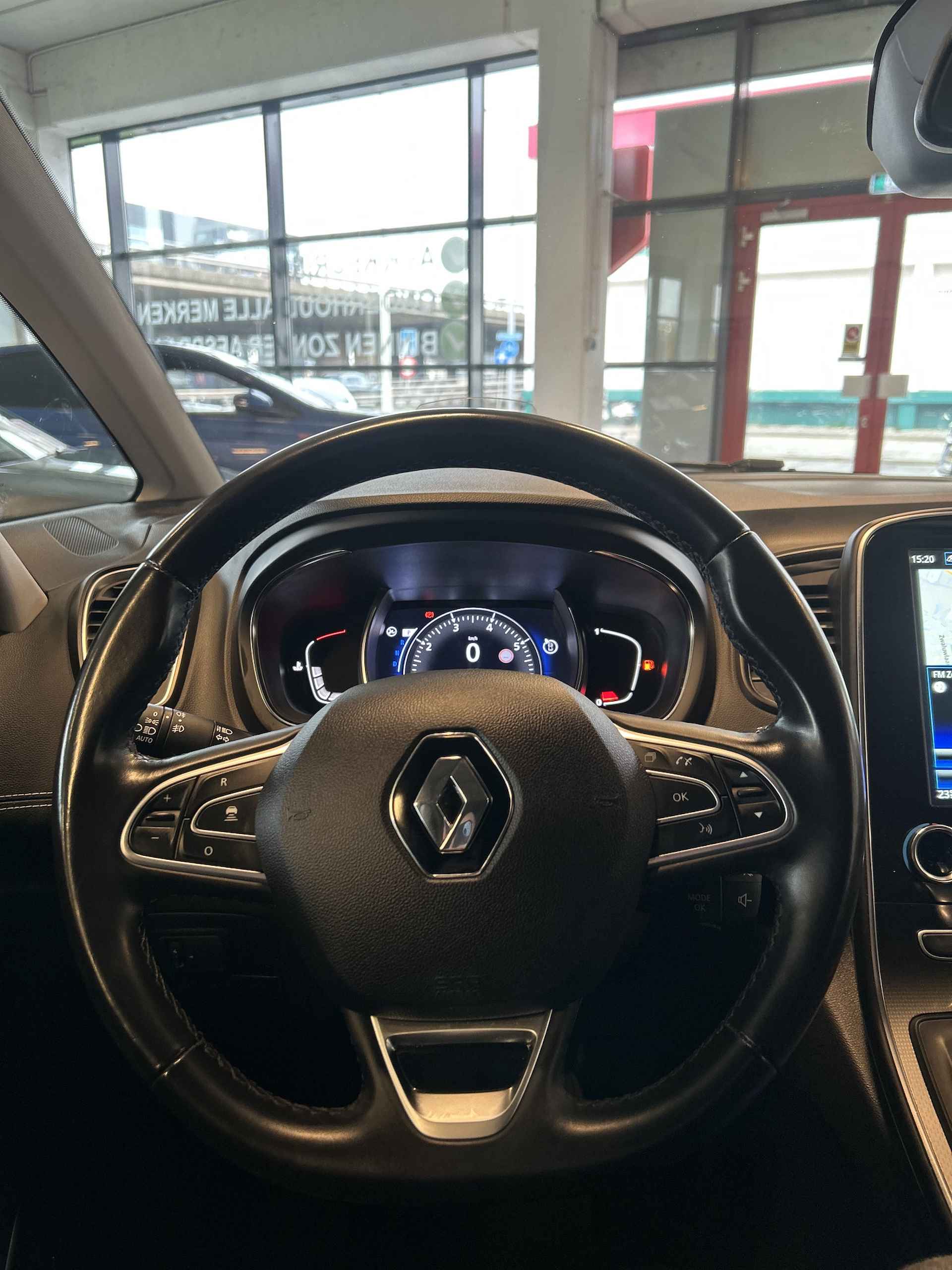 Renault Grand Scénic 1.3 TCe Intens | Adaptieve cruise control | Trekhaak | Half-lederen bekleding | Achteruitrijcamera | Dodehoeksdetectie | Climate - 12/28