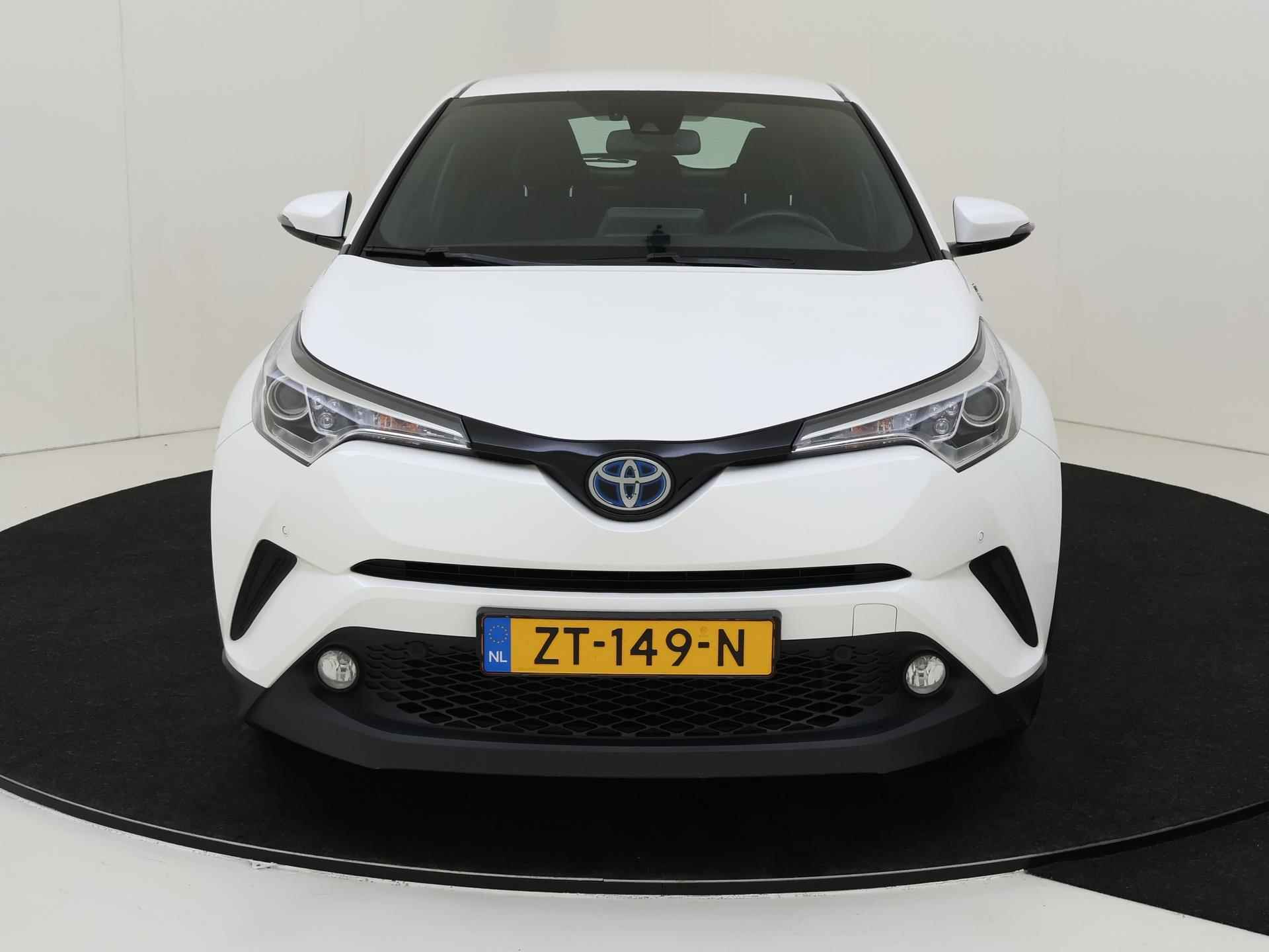 Toyota C-HR 1.8 Hybrid Active | Camera | PDC | Adaptieve Cruise Control | Full-Map Navigatie | Climate Control | 17" LMV | Licht- en regensensor - 9/26