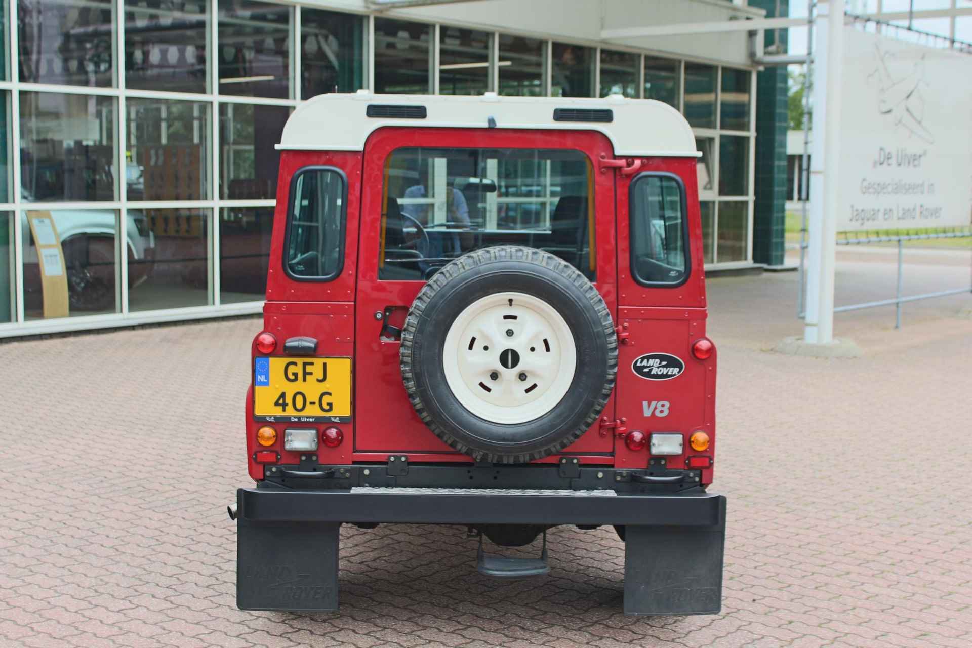 Land Rover Defender 3.5 V8 90" County 1e eigenaar/ NL-auto/ pas 50.118 km. gereden/ originele boekjes/schadevrij - 13/44