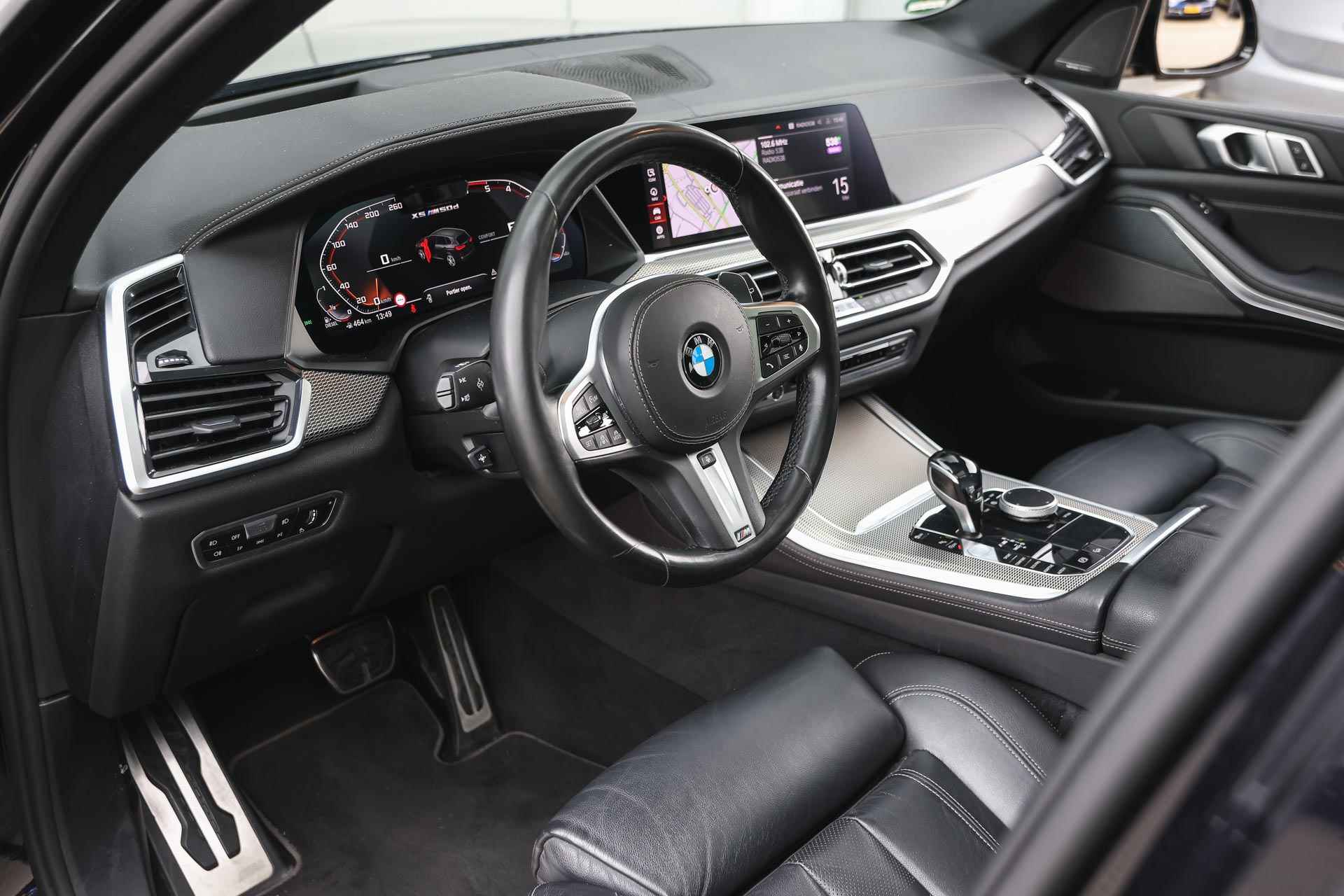 BMW X5 M50d High Executive Automaat / Panoramadak / Laserlight / Head-Up / Harman Kardon / Live Cockpit Professional / Gesture Control / Parking Assistant - 11/44