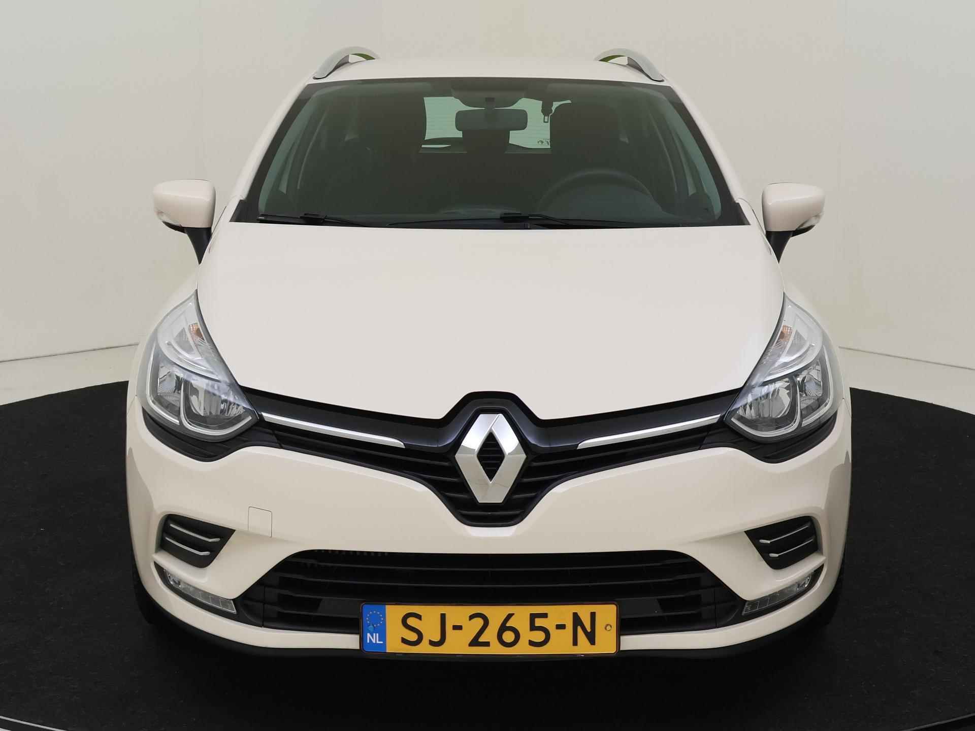 Renault Clio Estate 0.9 TCe Zen Navigatie / Airco / Trekhaak / Cruise Control / Bluetooth - 3/27